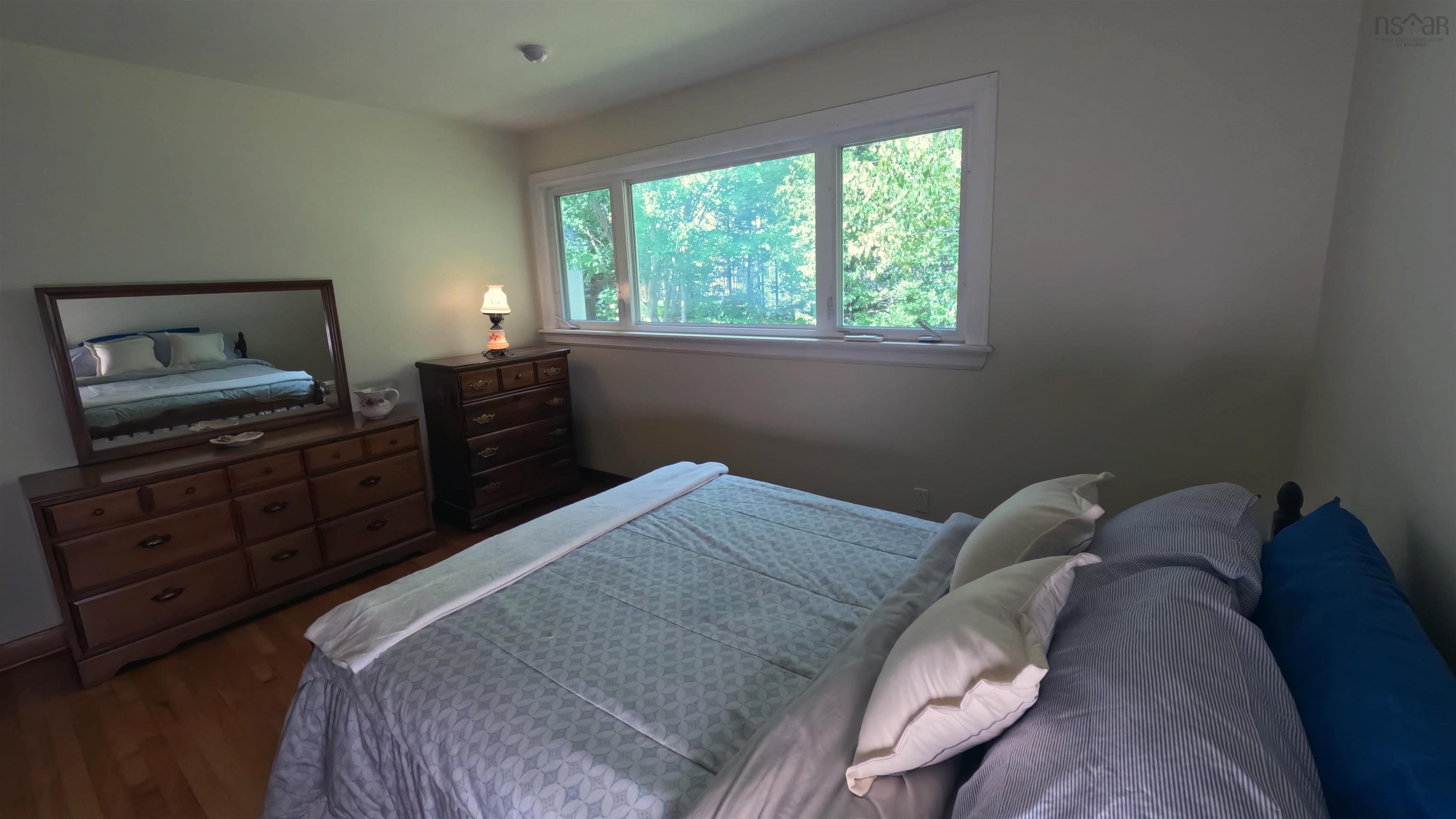 $525,000.00: 17 Maple Drive, Timberlea
