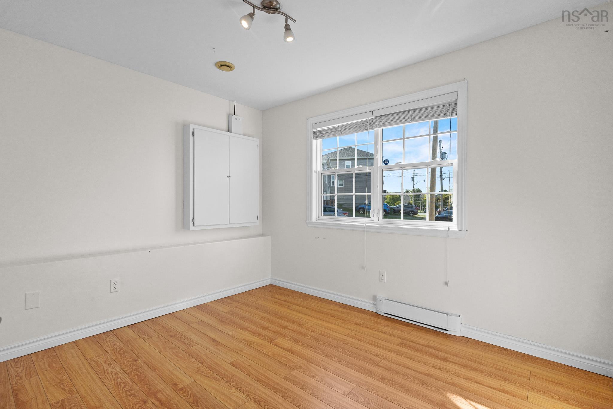 $415,000.00: 51 Lovell Lane, Halifax