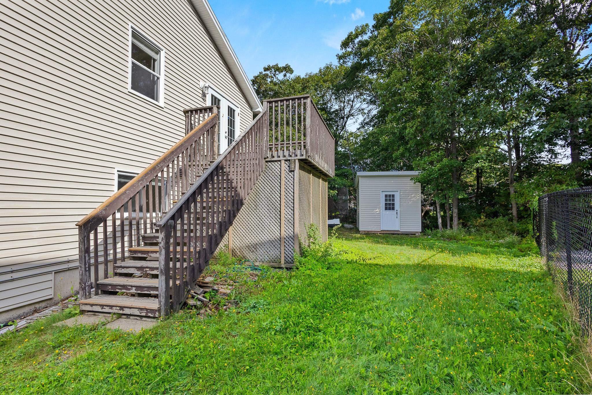 $415,000.00: 51 Lovell Lane, Halifax