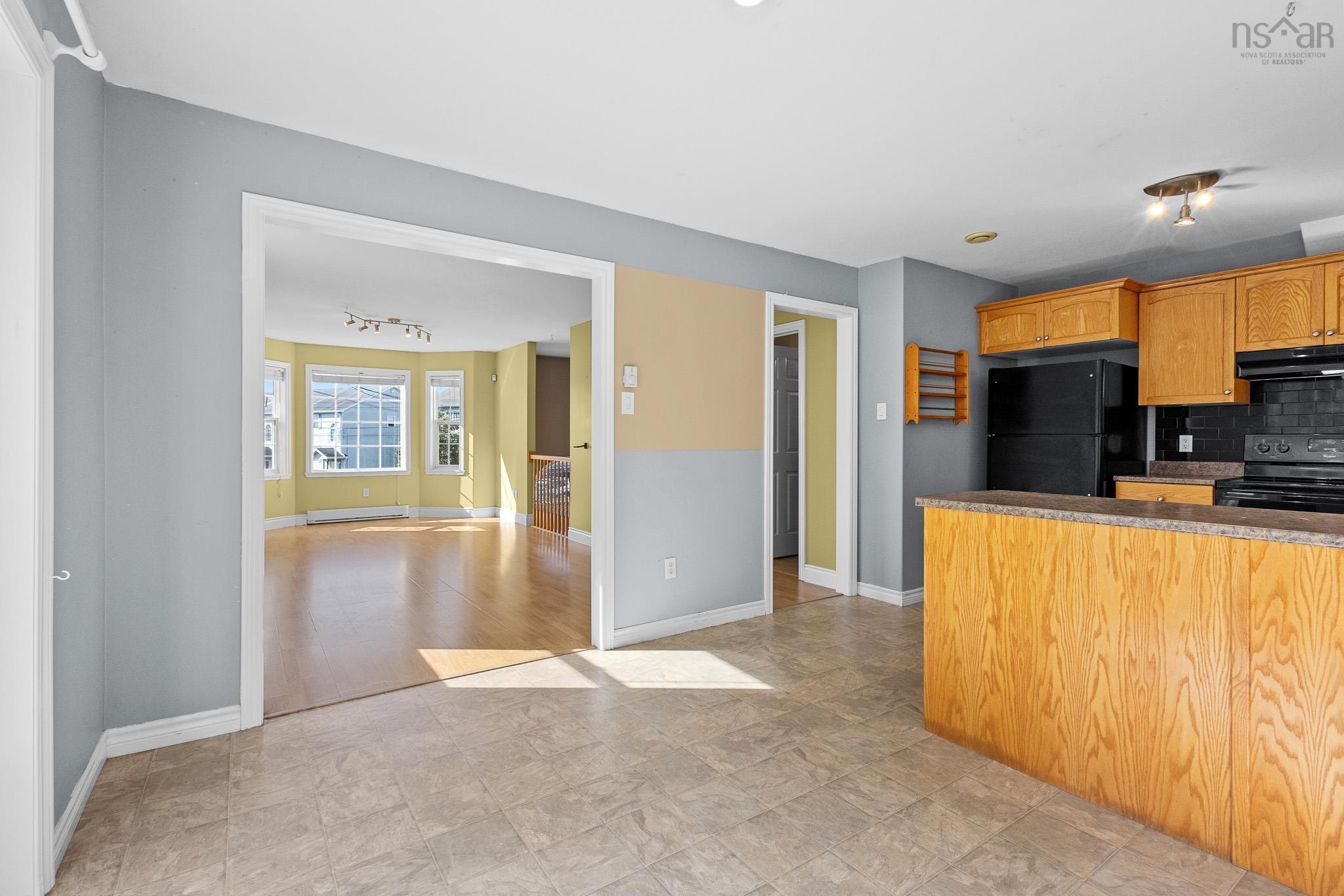 $415,000.00: 51 Lovell Lane, Halifax