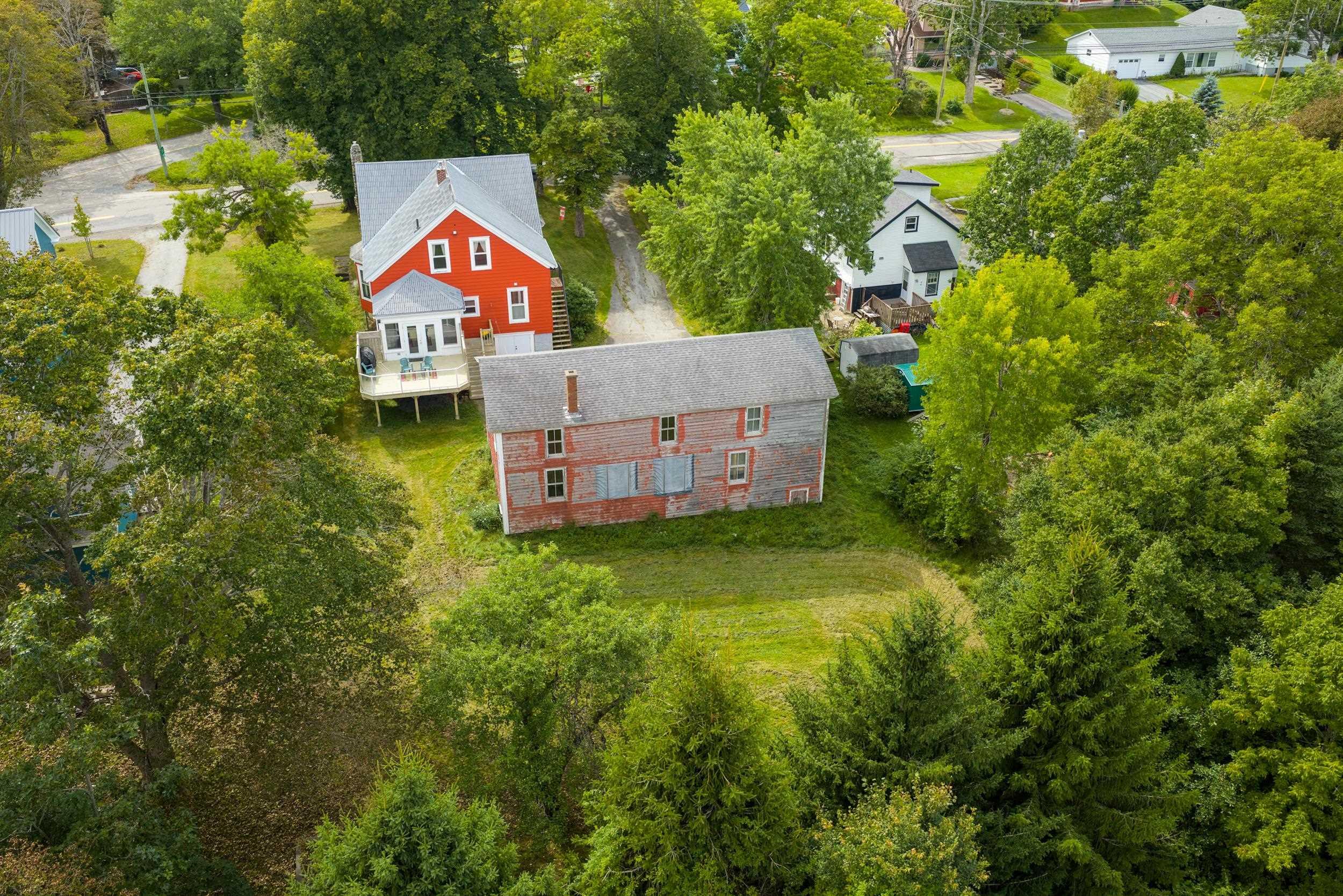 $769,000.00: 8 Maple Avenue, Lunenburg