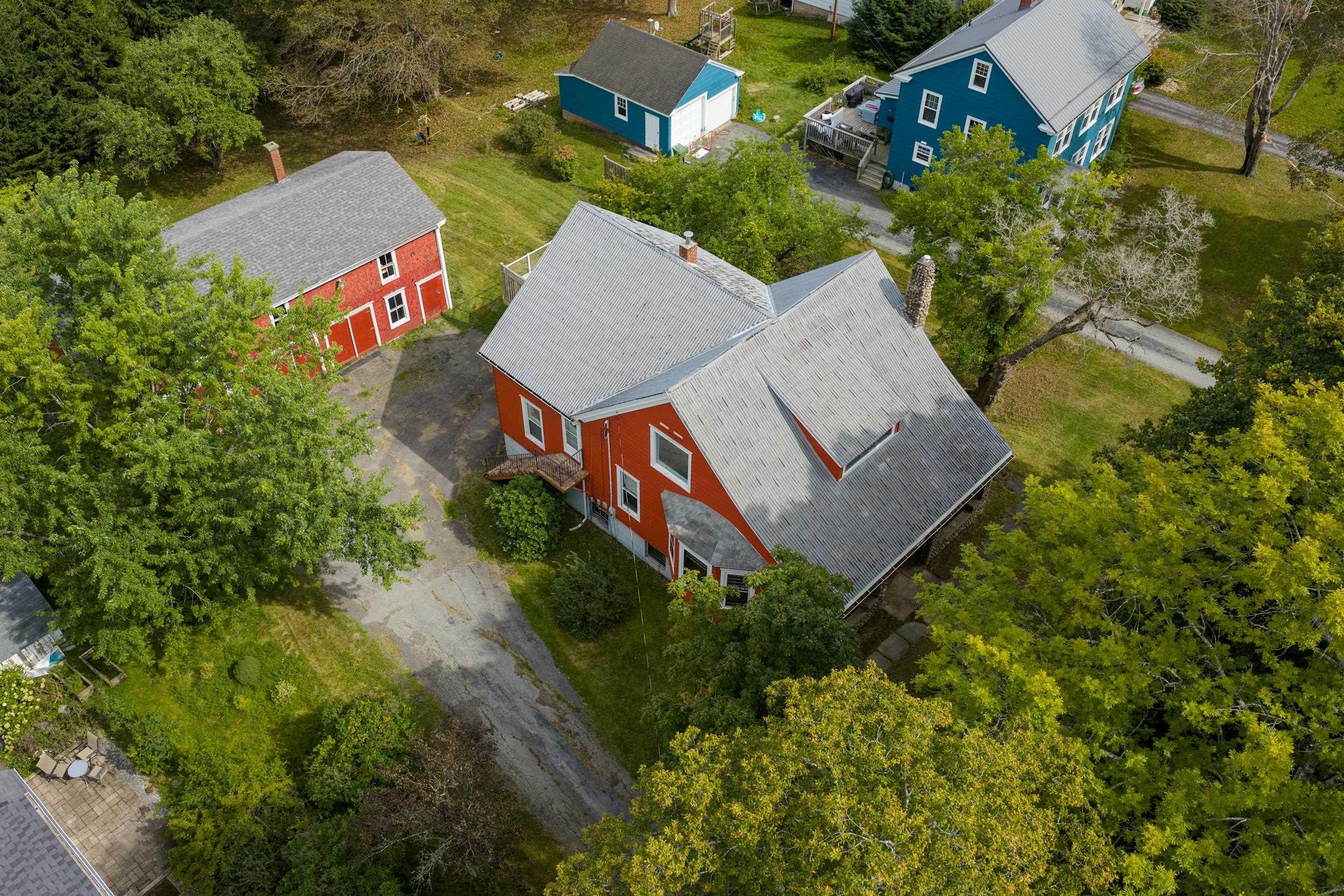 $769,000.00: 8 Maple Avenue, Lunenburg