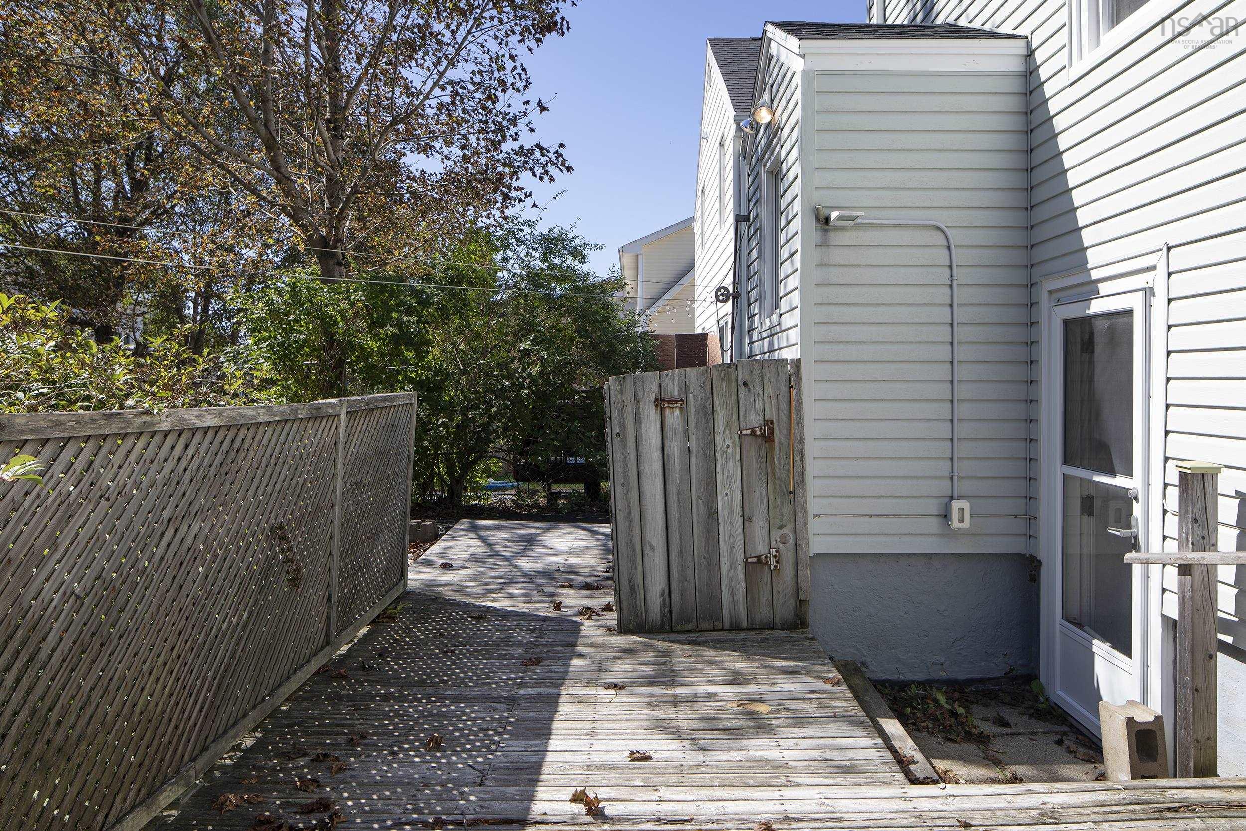 $498,800.00: 6446 Edinburgh Street, Halifax