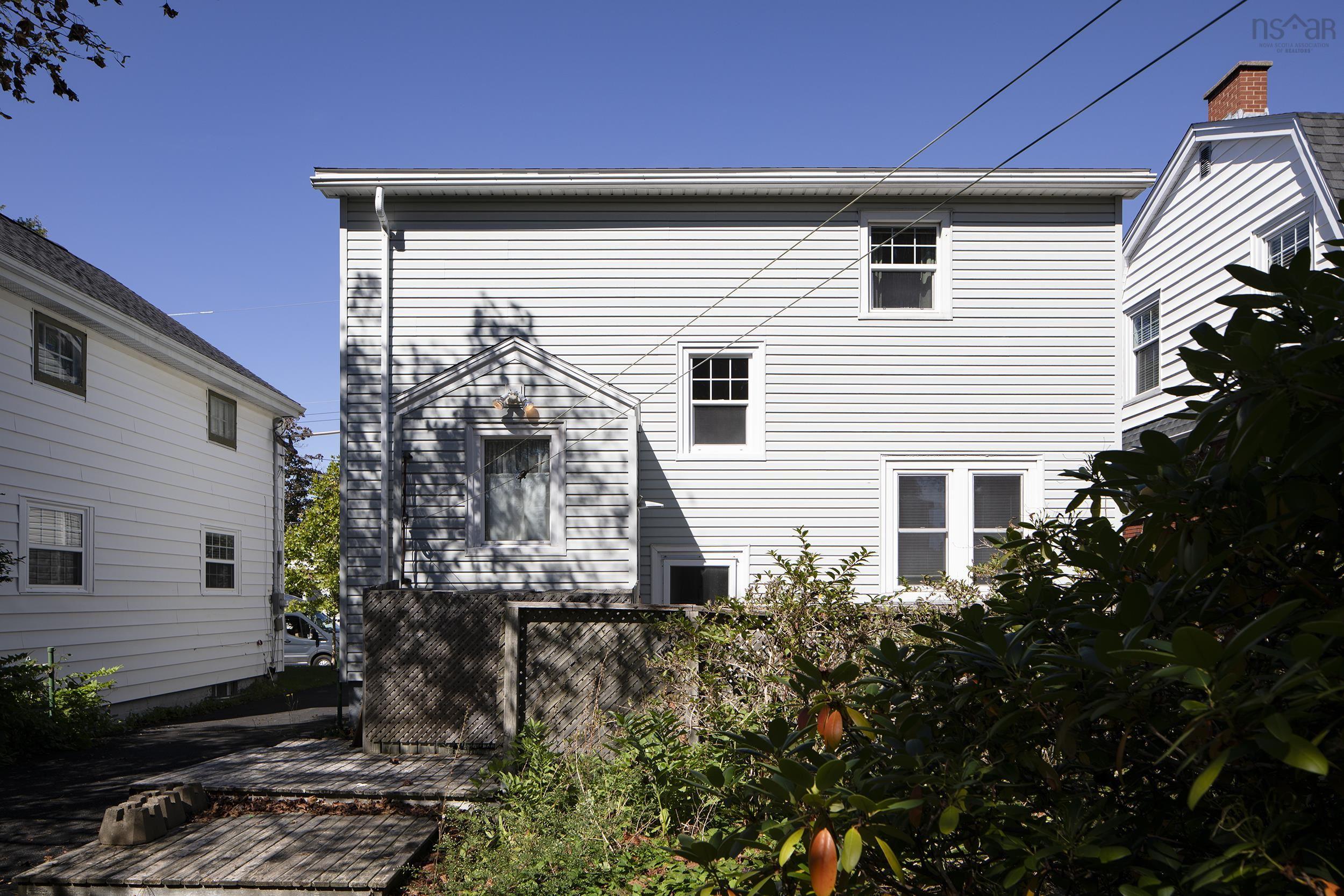 $498,800.00: 6446 Edinburgh Street, Halifax