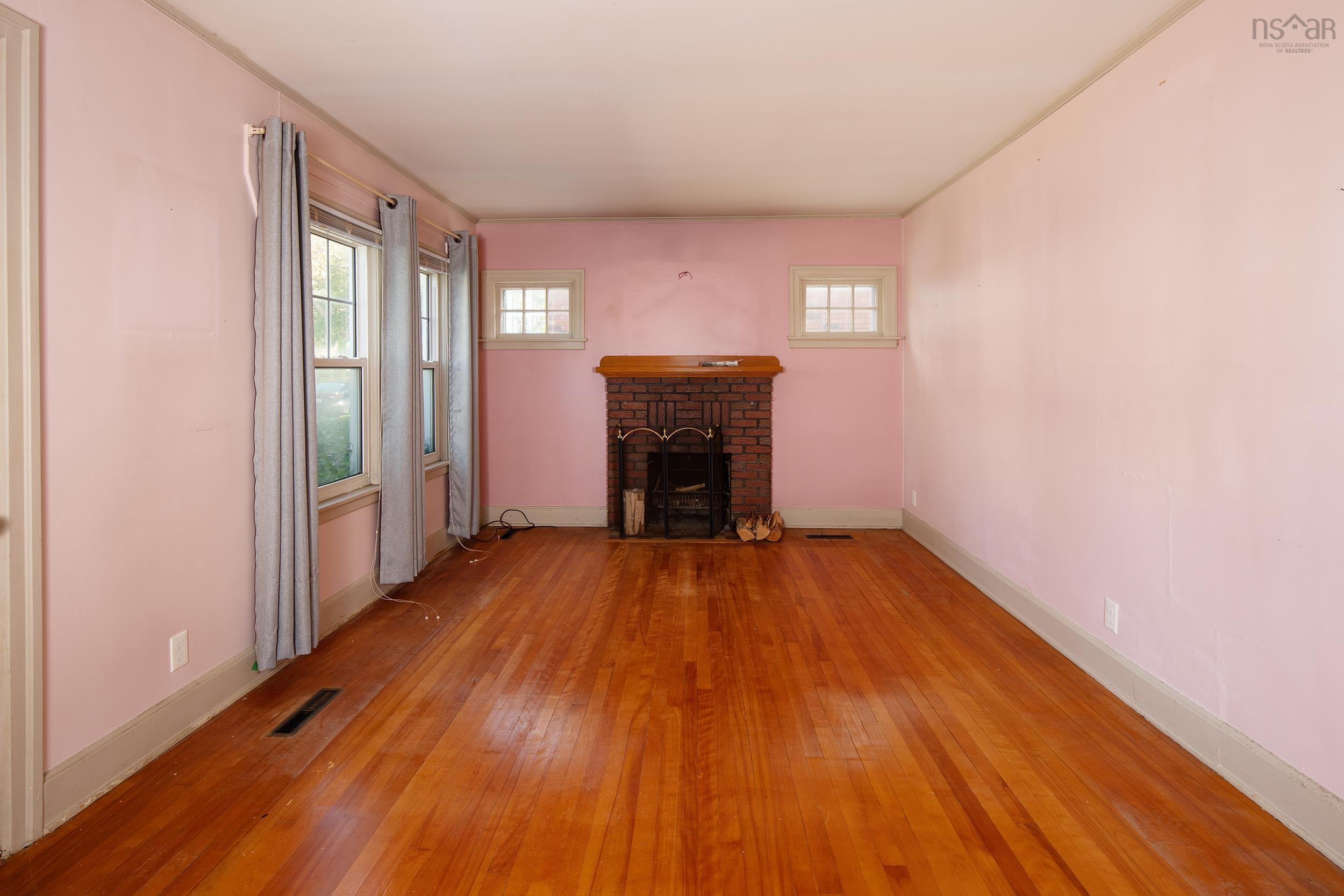 $498,800.00: 6446 Edinburgh Street, Halifax
