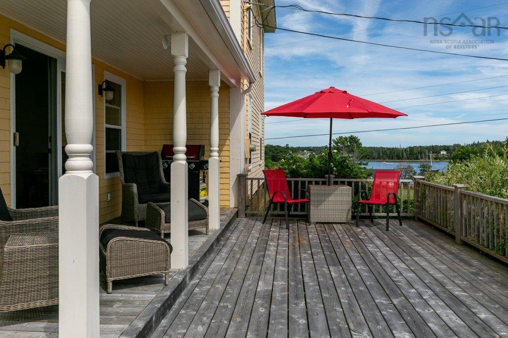 $2,499,000.00: 678 Oakland Road, Indian Point