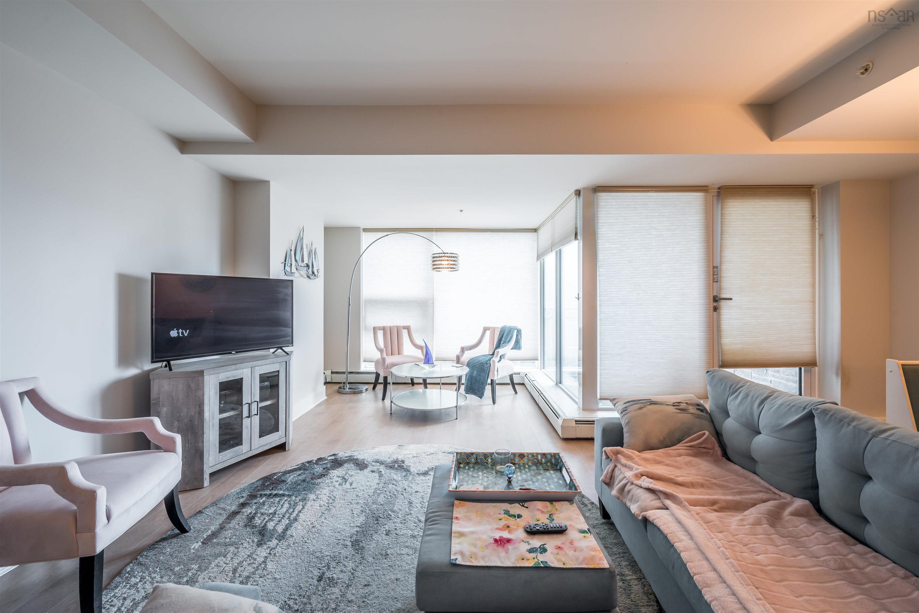 $475,000.00: 304 15 Kings Wharf Place, Dartmouth