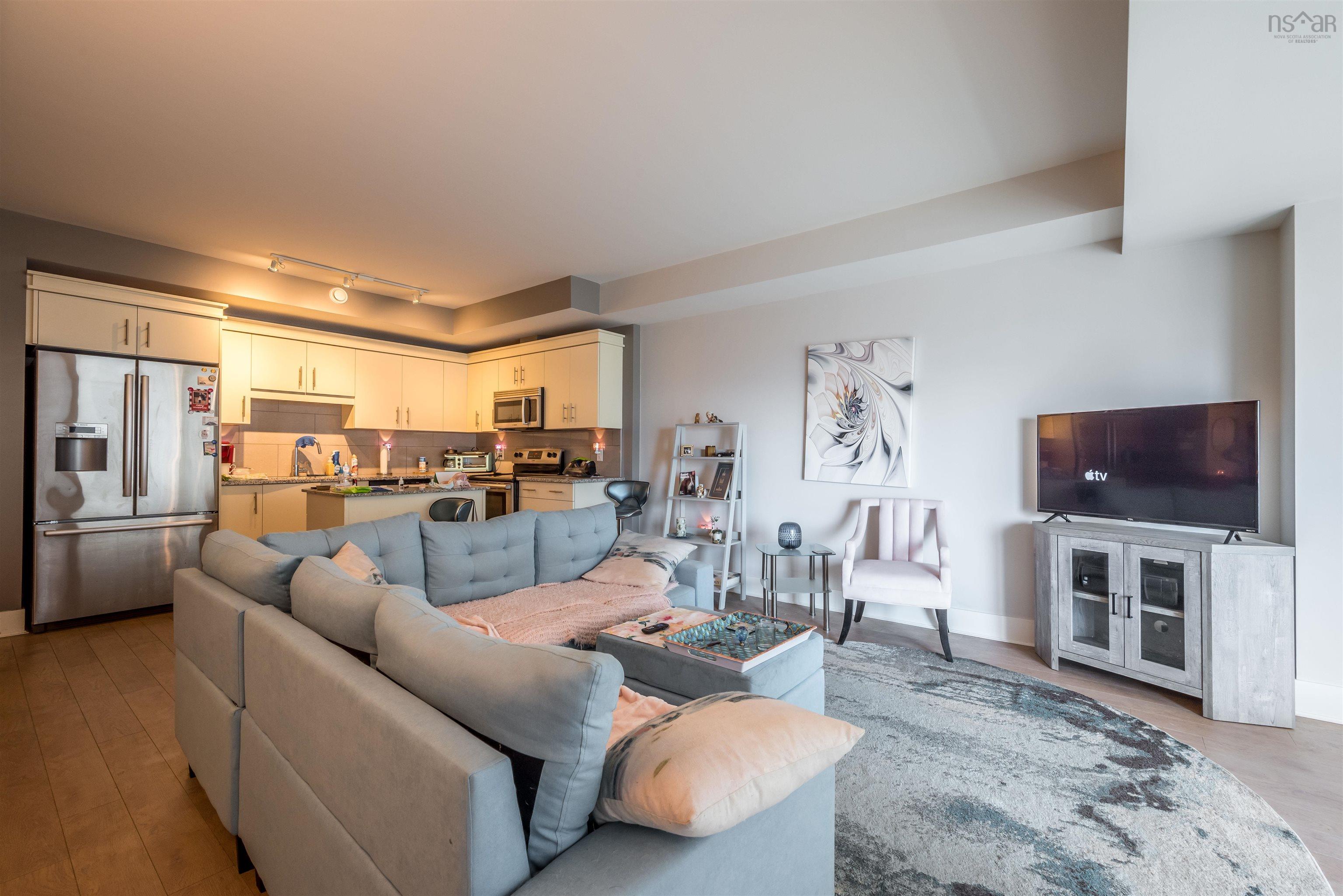 $475,000.00: 304 15 Kings Wharf Place, Dartmouth