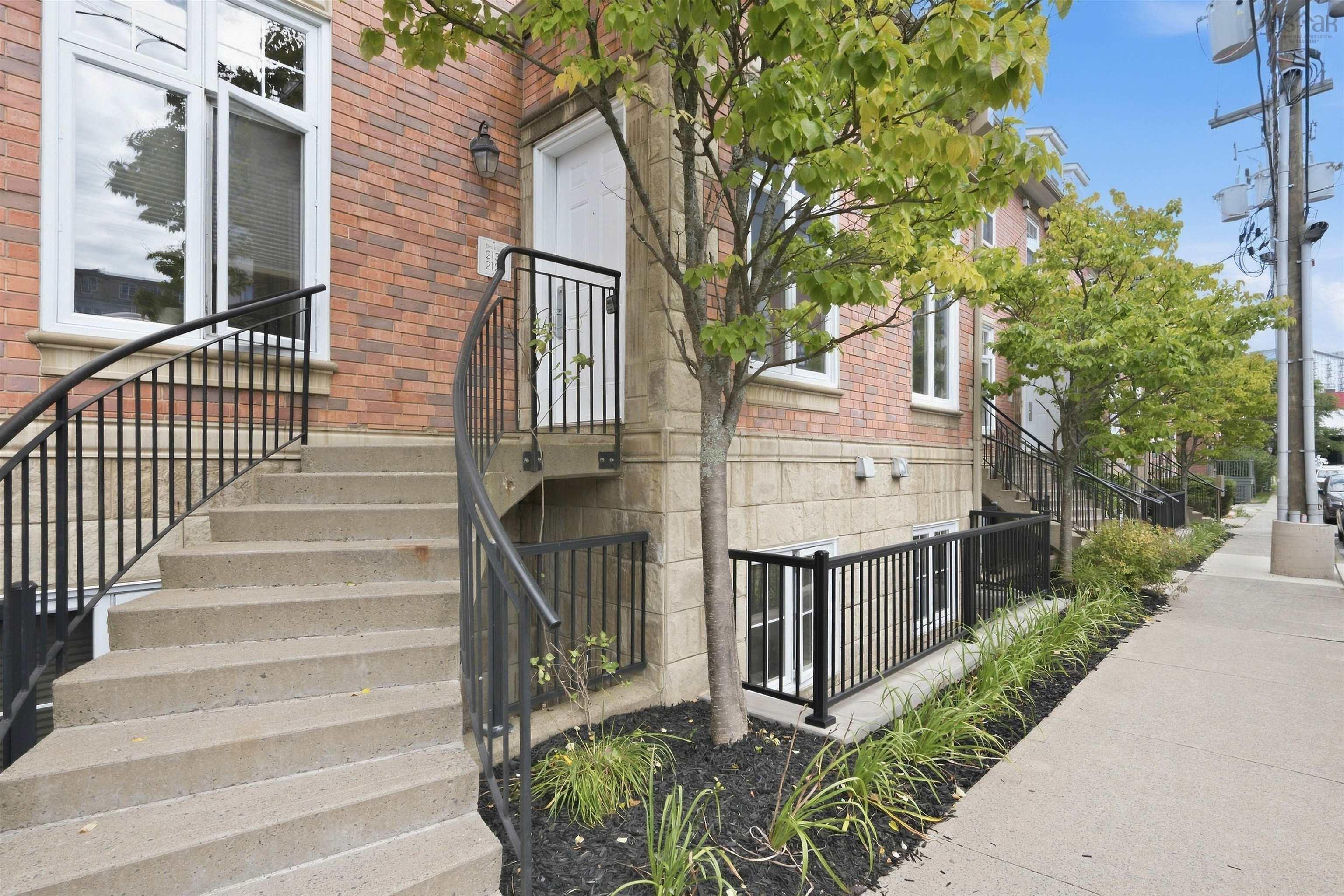 $639,000.00: 2131 Maitland Street, Halifax