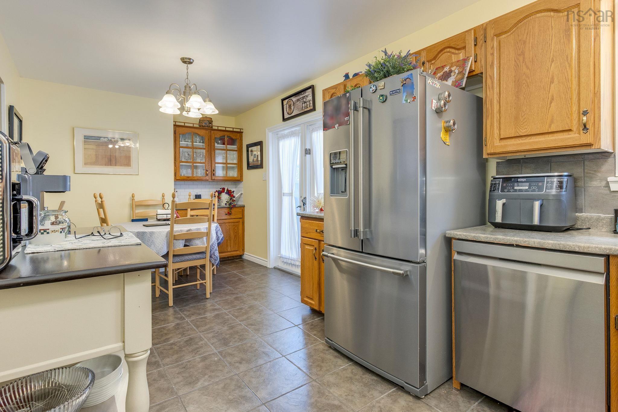 $389,900.00: 78 Cambey Avenue, Stellarton