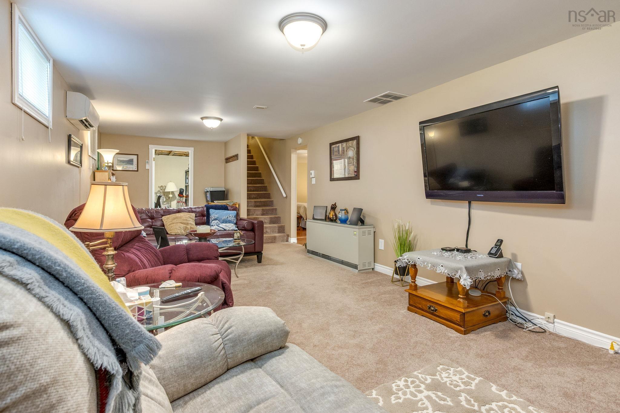 $389,900.00: 78 Cambey Avenue, Stellarton