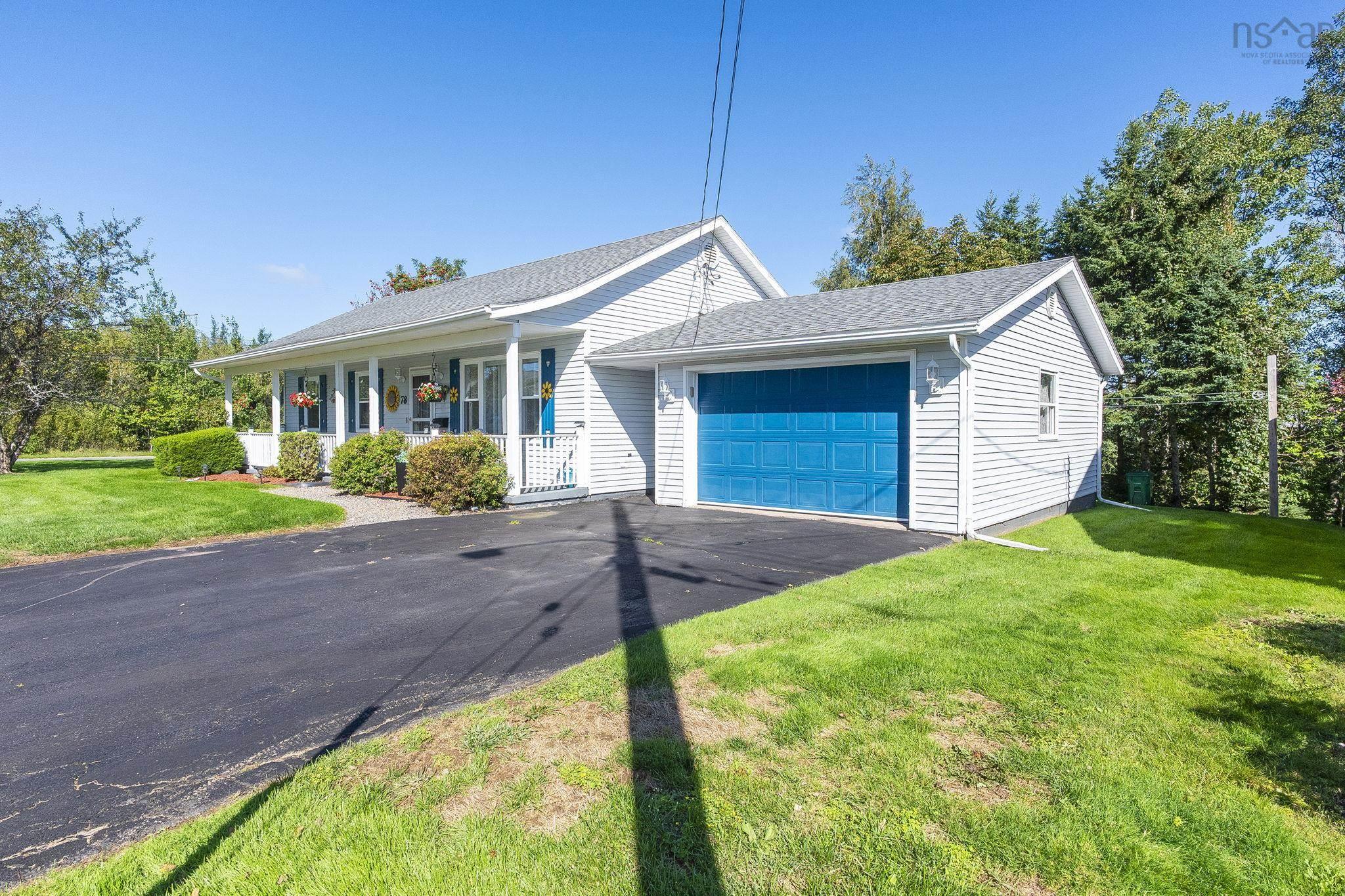 $389,900.00: 78 Cambey Avenue, Stellarton