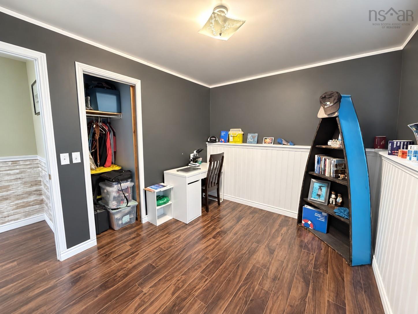 $380,000.00: 37 Bay Side Drive, Barrington