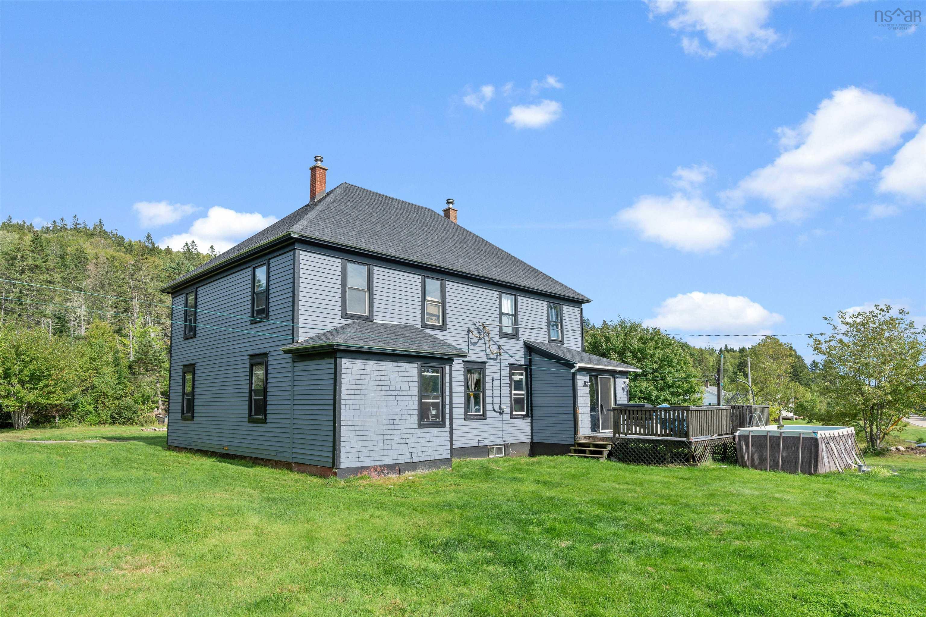 $389,900.00: 16236 Highway 316, Country Harbour Mines