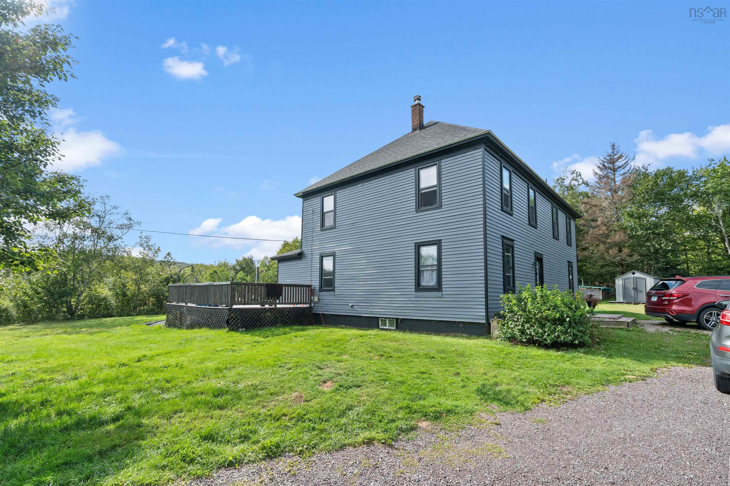 $389,900.00: 16236 Highway 316, Country Harbour Mines