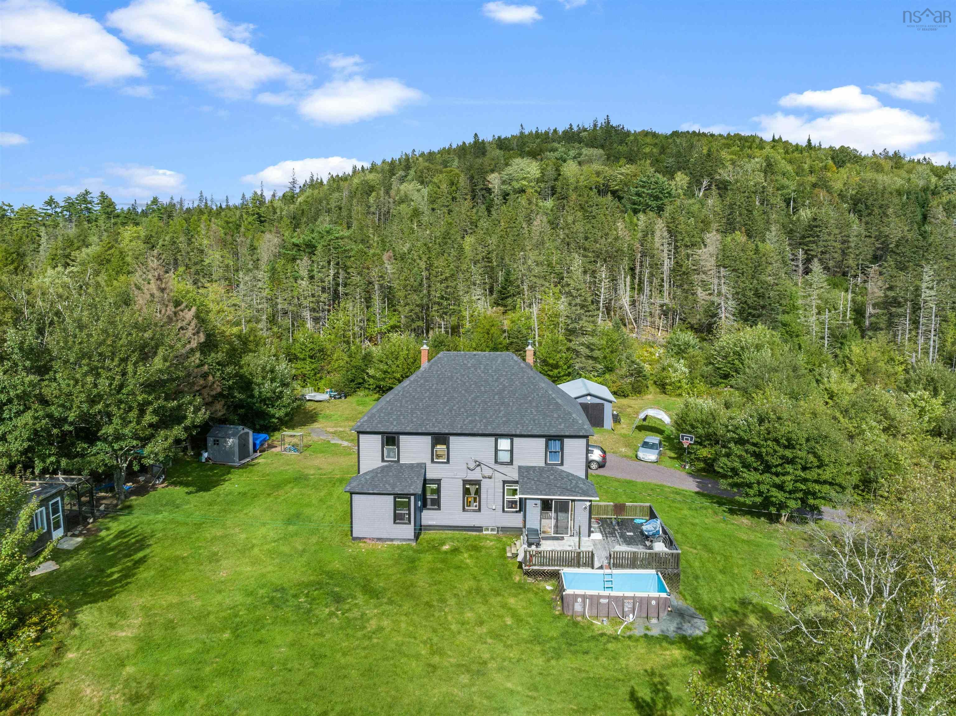 $389,900.00: 16236 Highway 316, Country Harbour Mines
