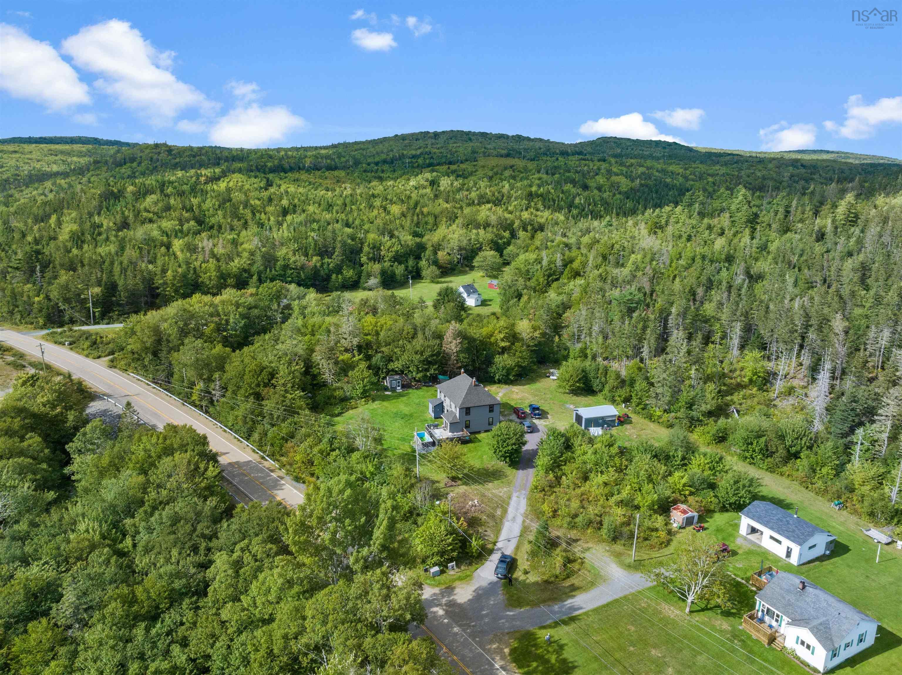 $389,900.00: 16236 Highway 316, Country Harbour Mines