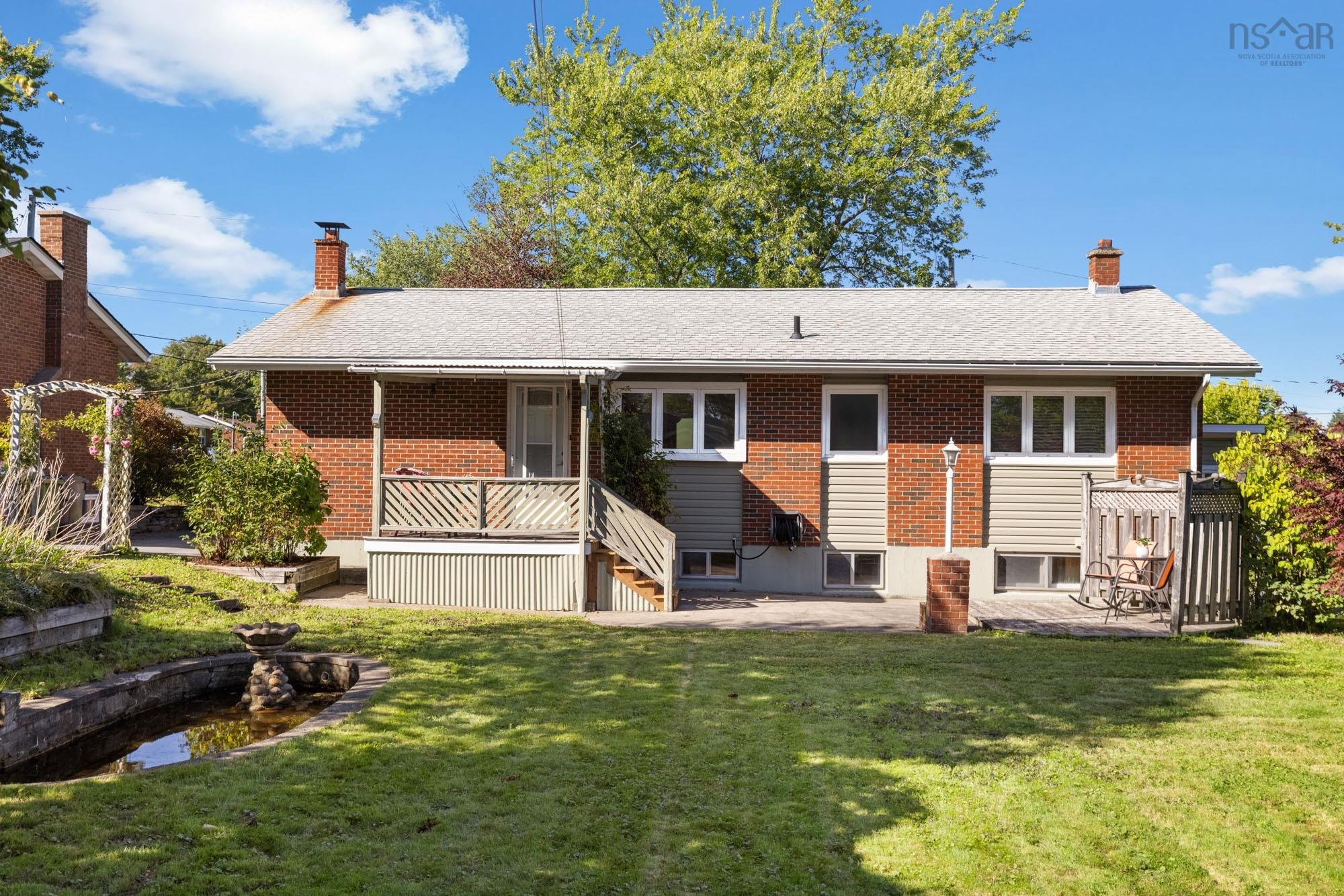 $508,000.00: 8 Muriel Avenue, Dartmouth