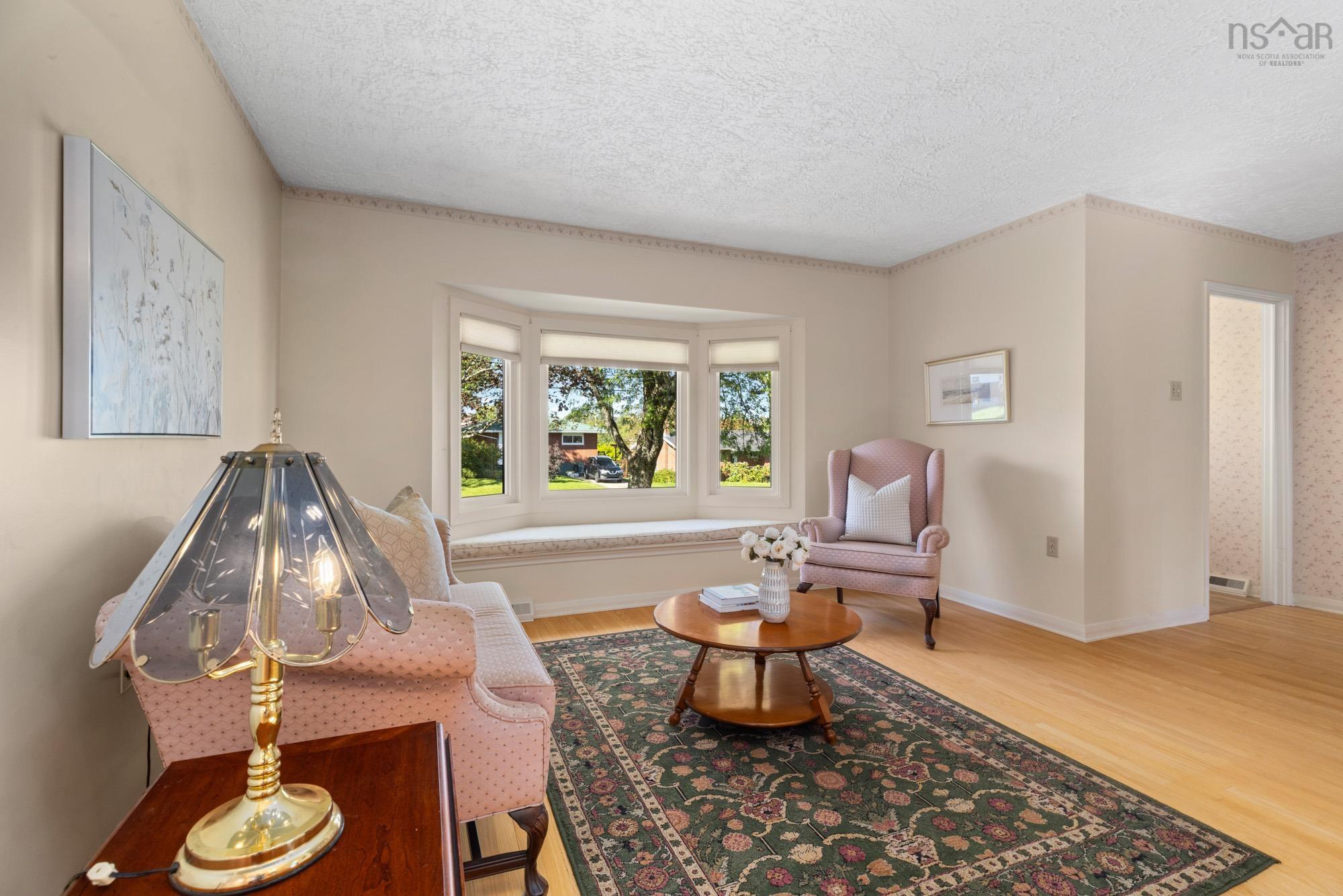 $508,000.00: 8 Muriel Avenue, Dartmouth