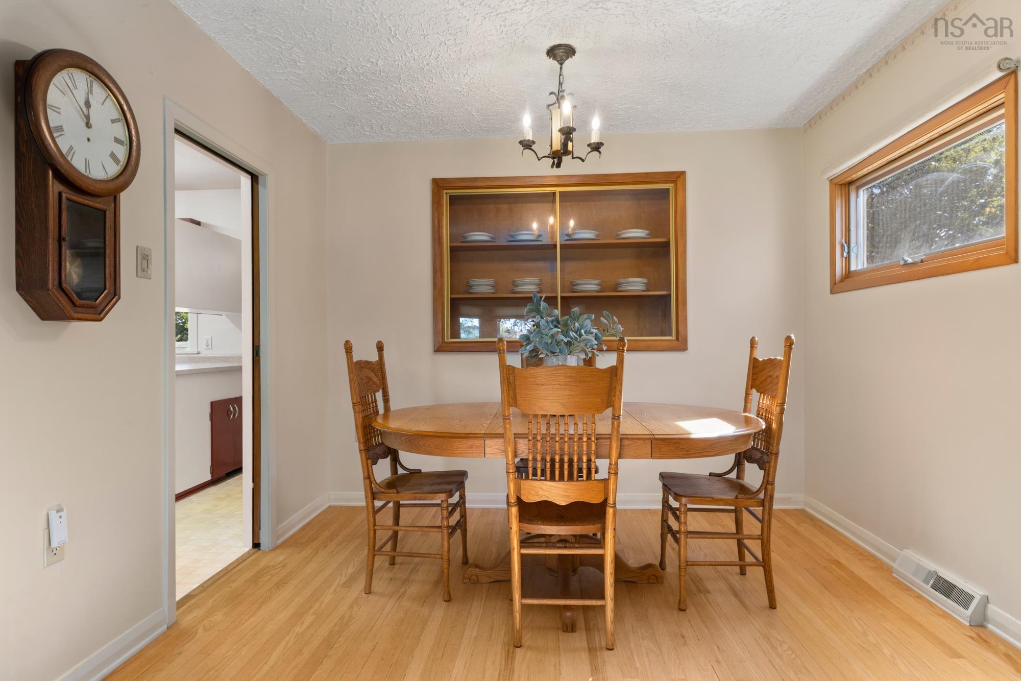 $508,000.00: 8 Muriel Avenue, Dartmouth