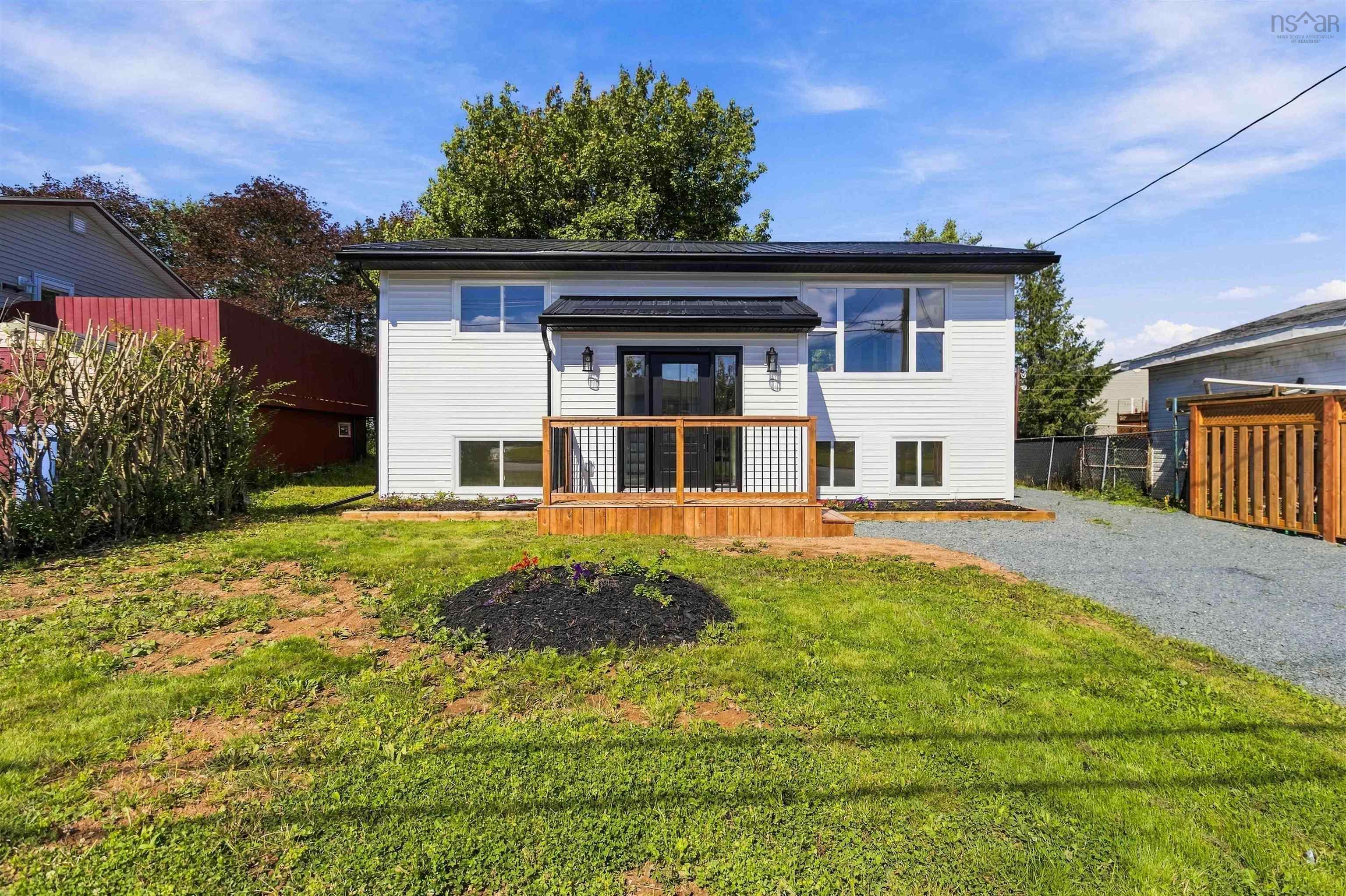 $610,000.00: 98 Fieldwood Circle, Cole Harbour