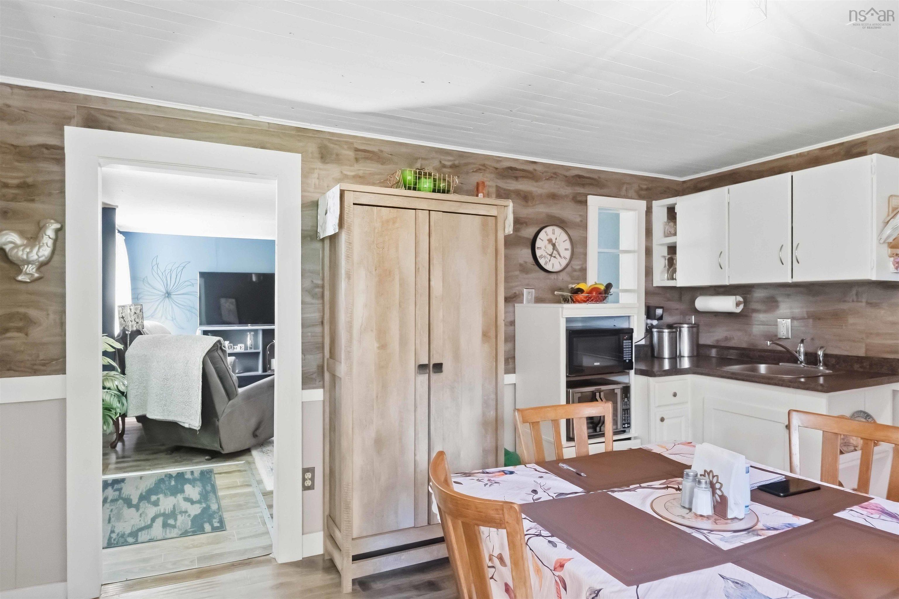 $264,500.00: 108 English Mountain Road, Canaan