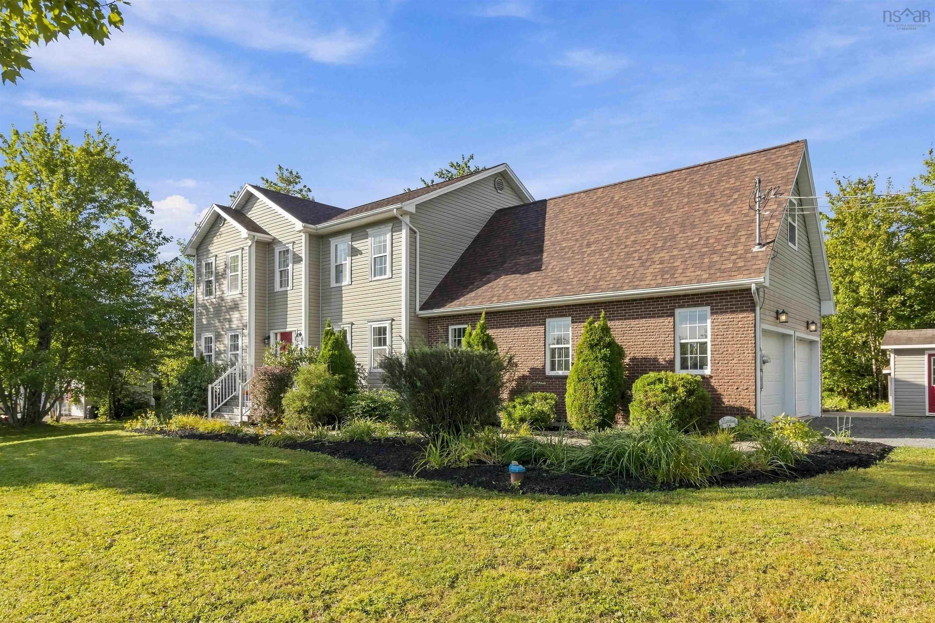 $699,900.00: 28 Carmel Crescent, Fall River