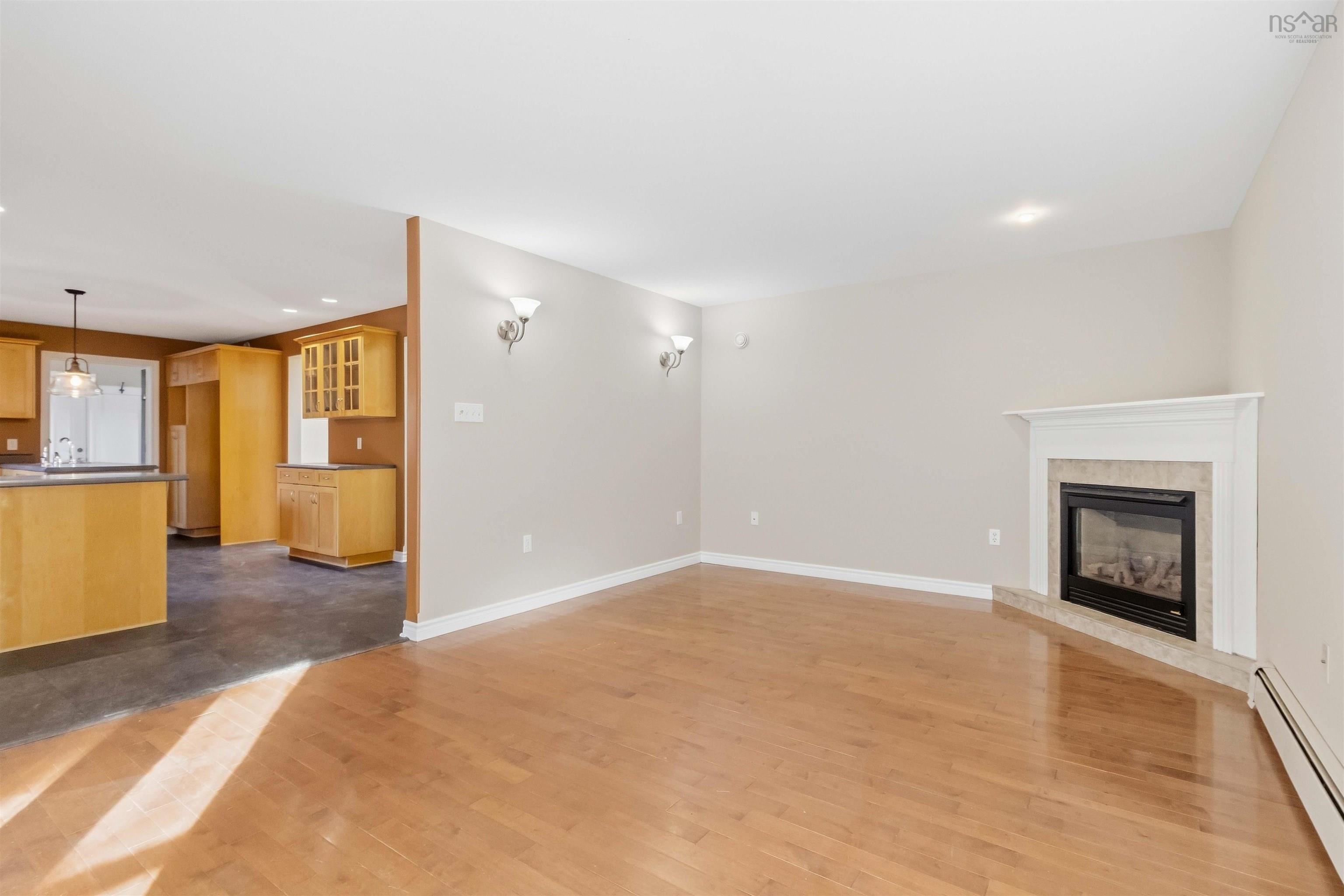 $699,900.00: 28 Carmel Crescent, Fall River