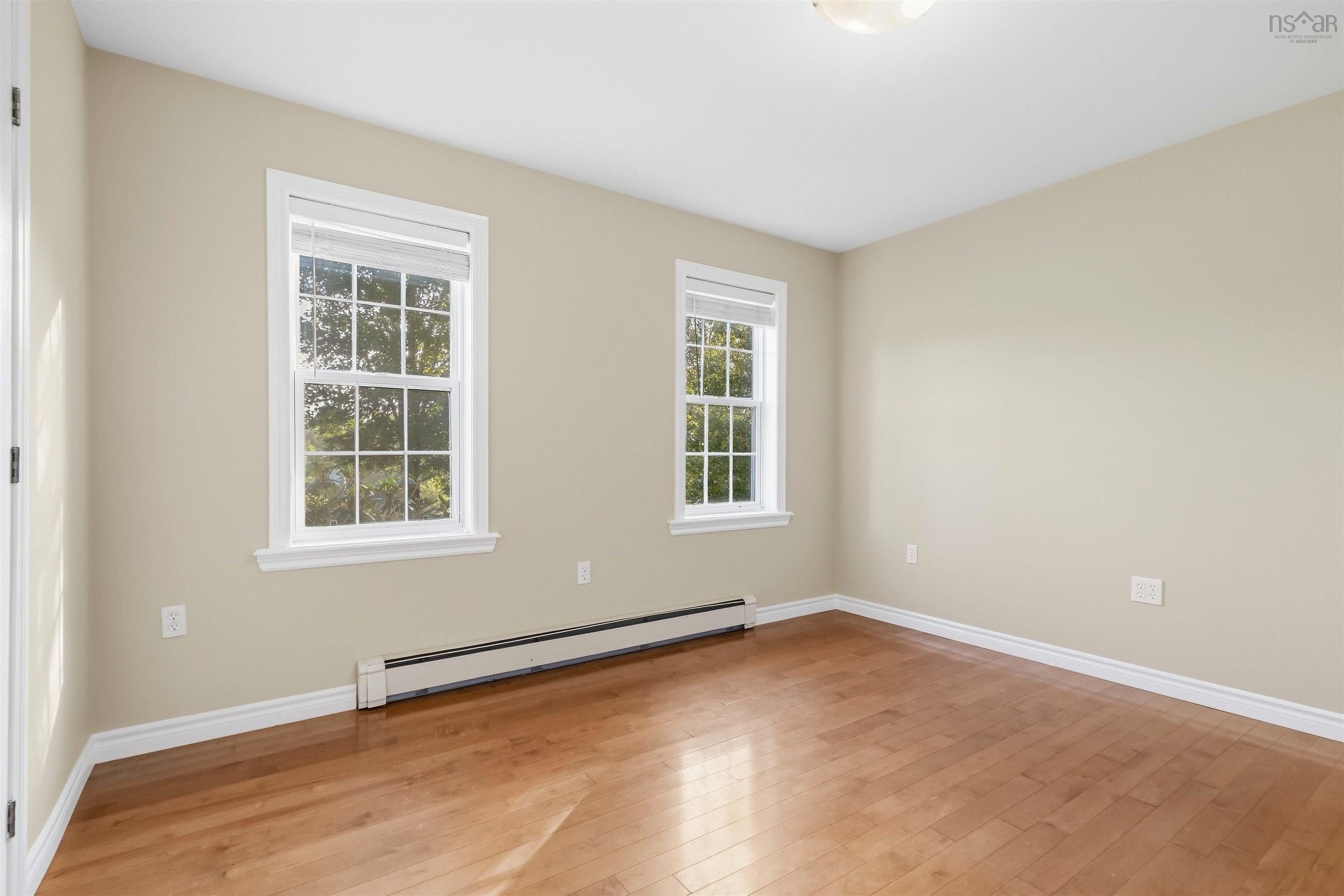 $699,900.00: 28 Carmel Crescent, Fall River