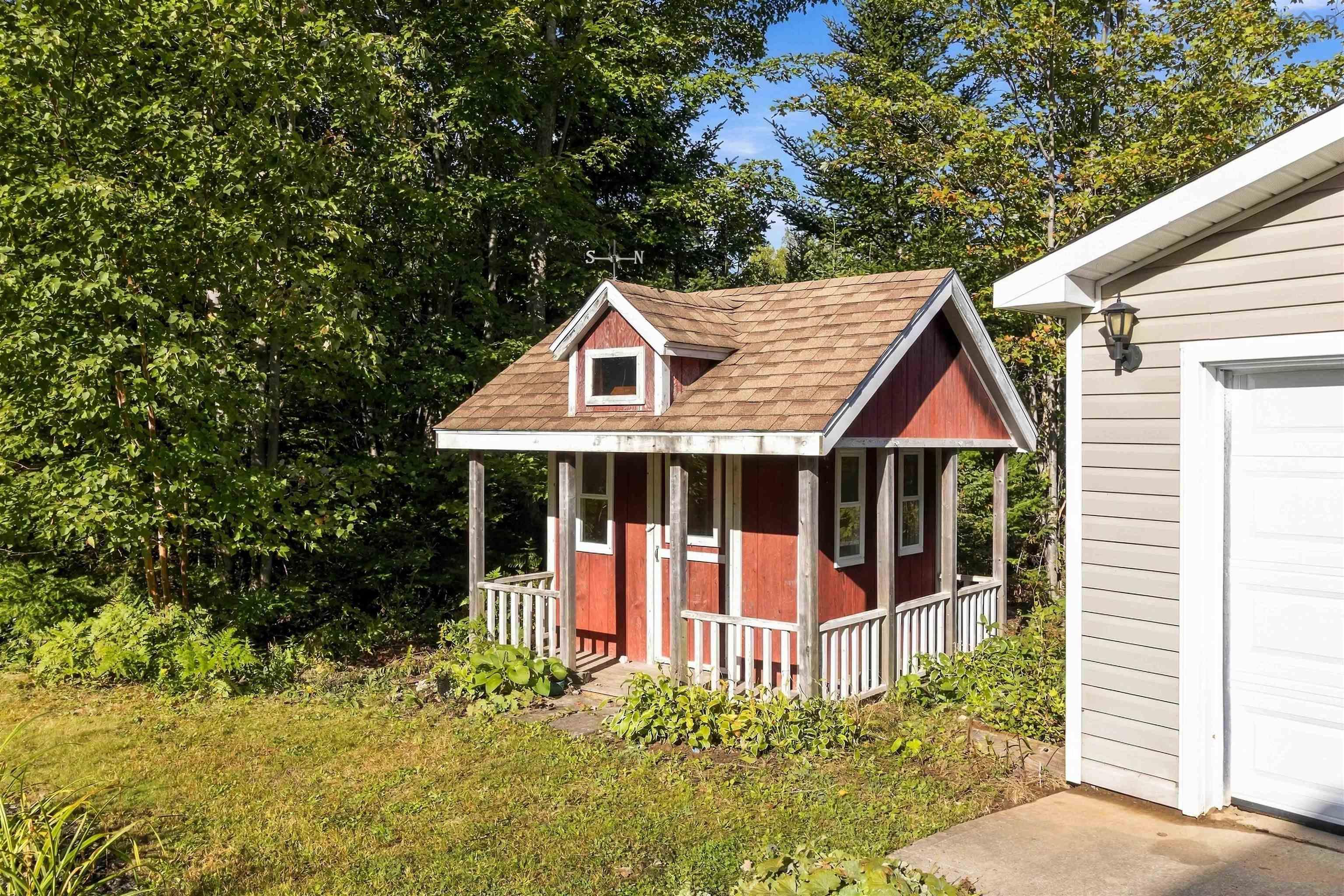 $699,900.00: 28 Carmel Crescent, Fall River