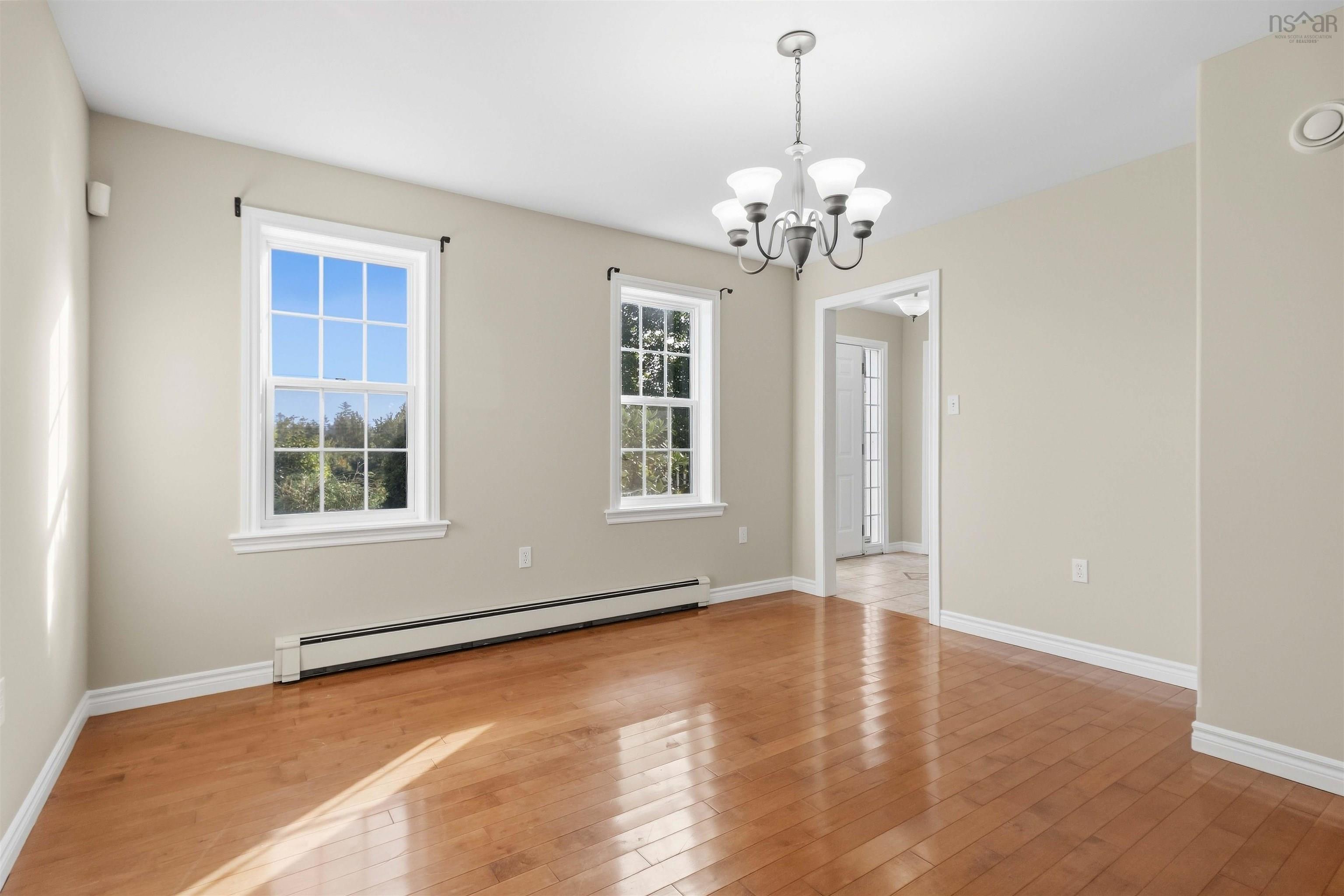 $699,900.00: 28 Carmel Crescent, Fall River