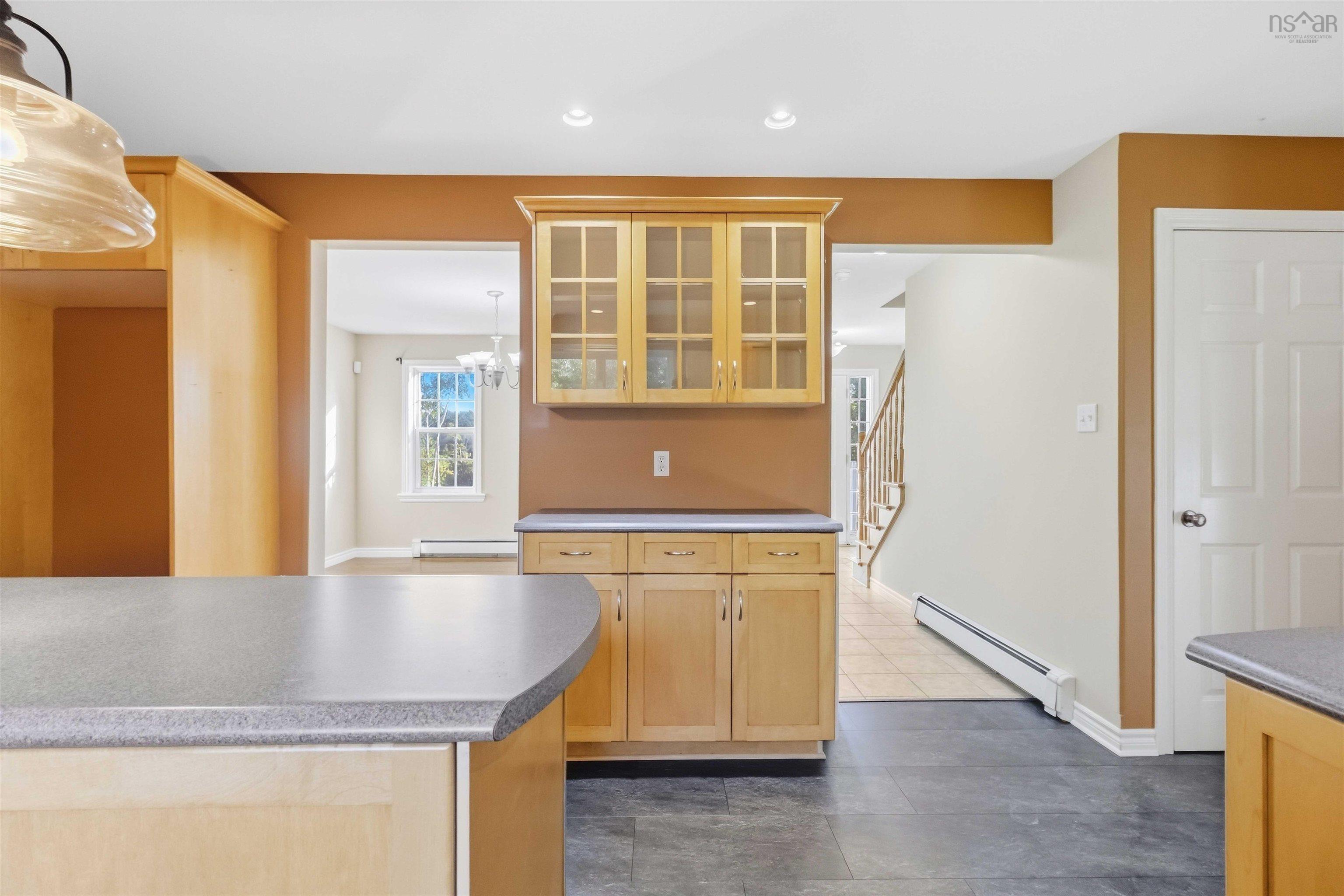 $699,900.00: 28 Carmel Crescent, Fall River