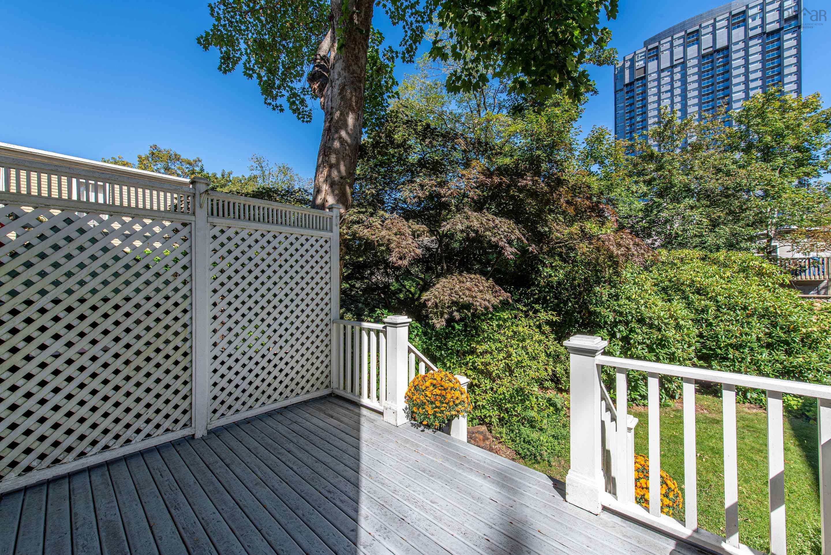 $1,100,000.00: 1165 South Park Street, Halifax