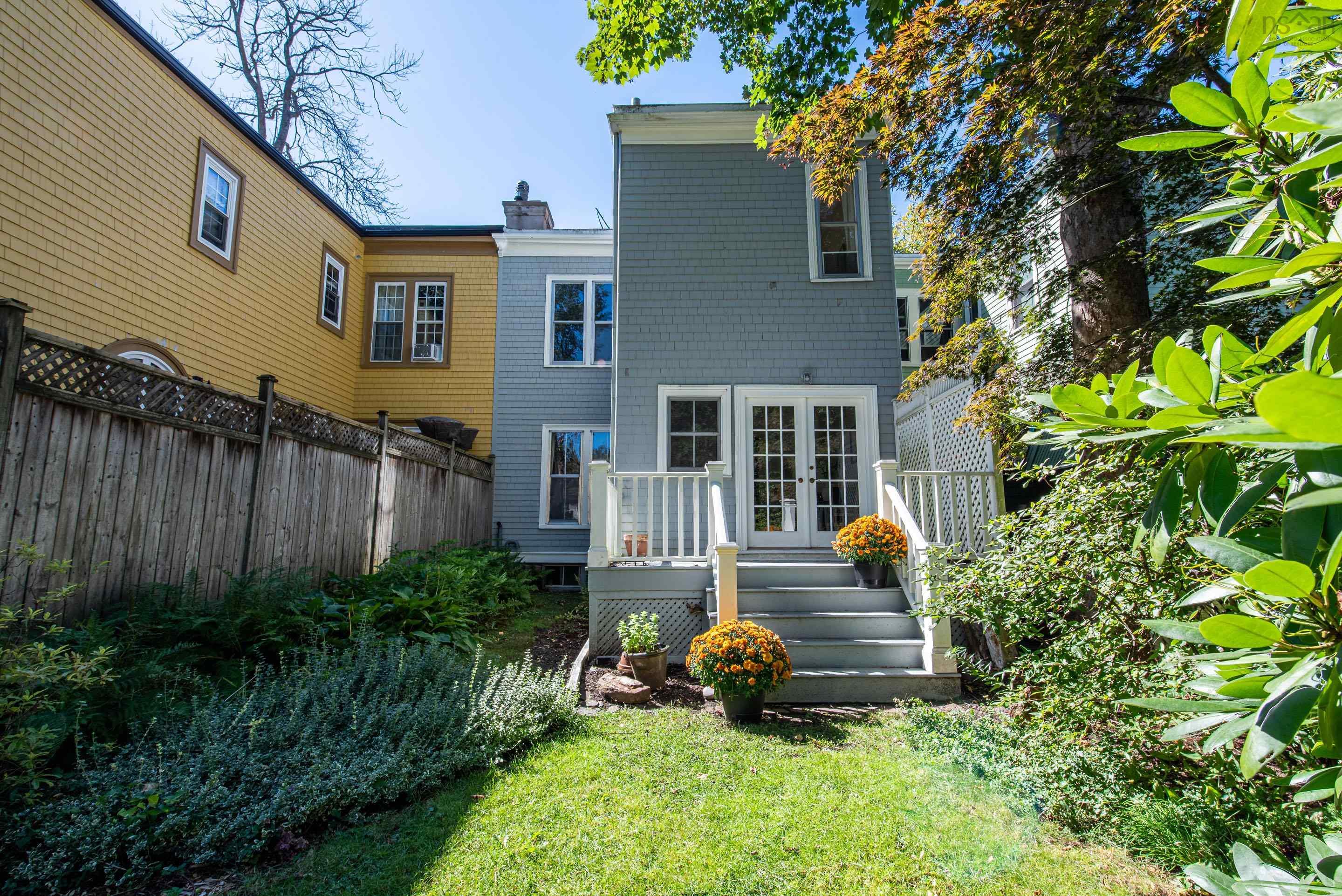 $1,100,000.00: 1165 South Park Street, Halifax