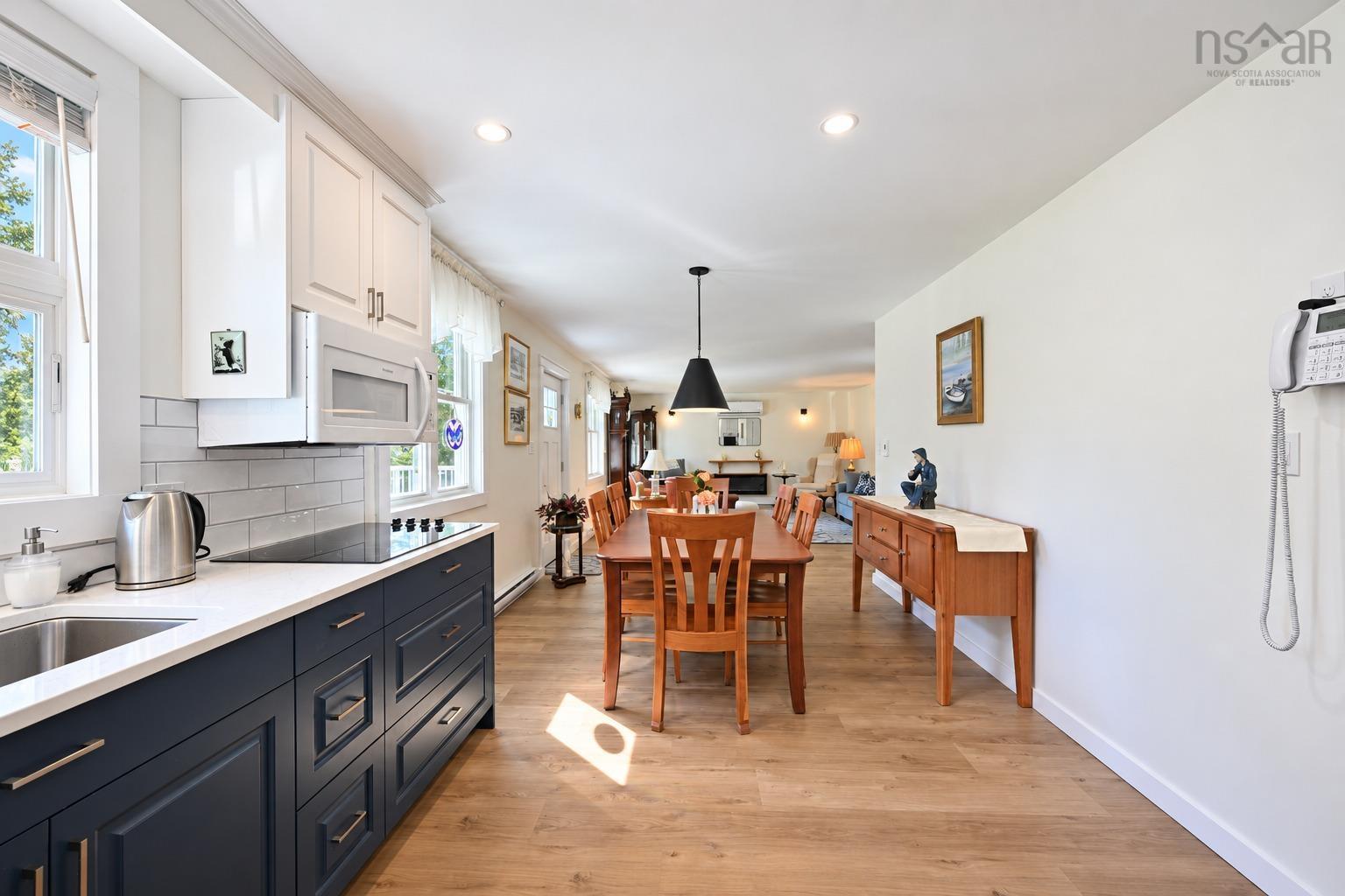 $450,000.00: 102 West Side Middle River Road, Middle River