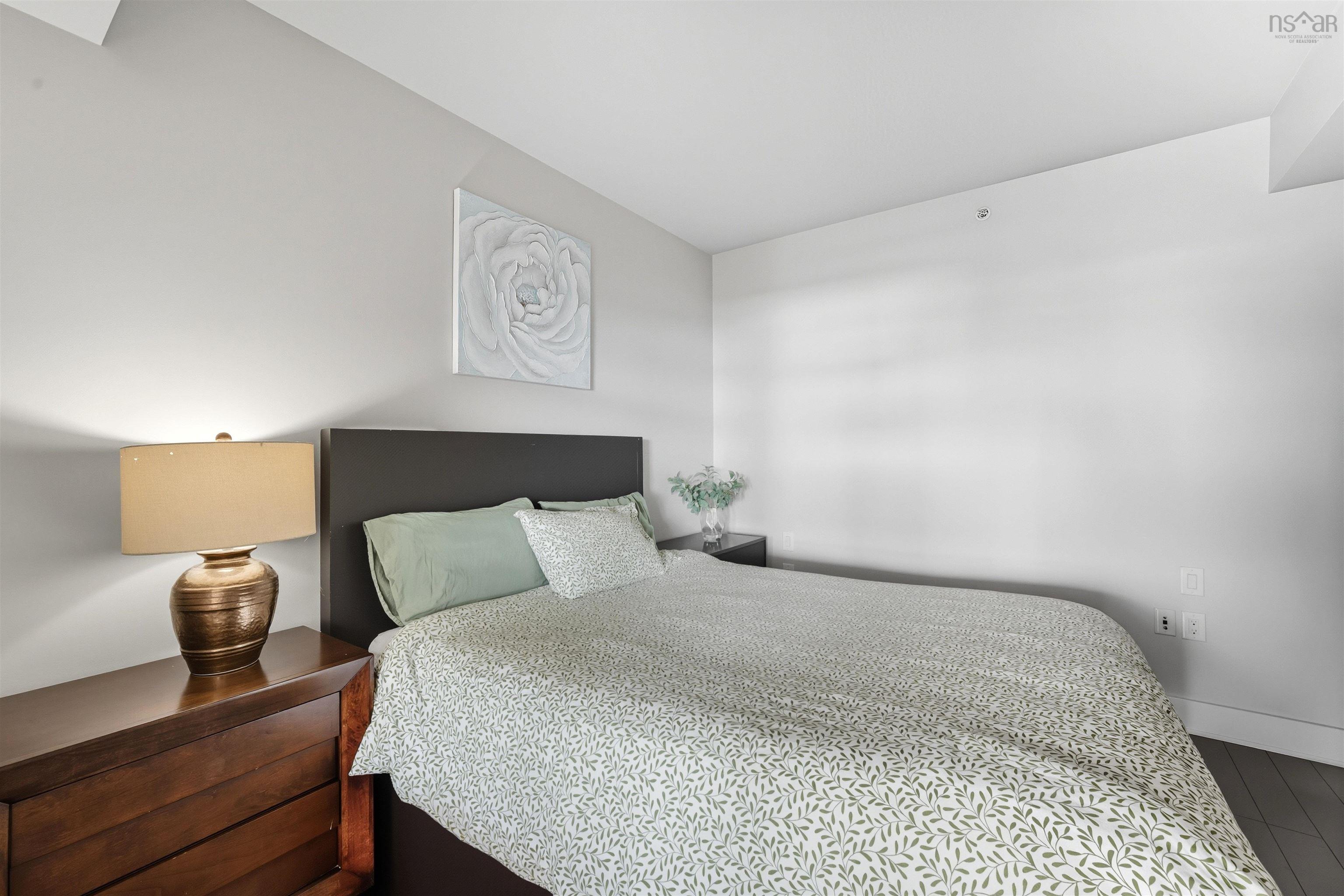 $450,000.00: 705 31 Kings Wharf Place, Dartmouth