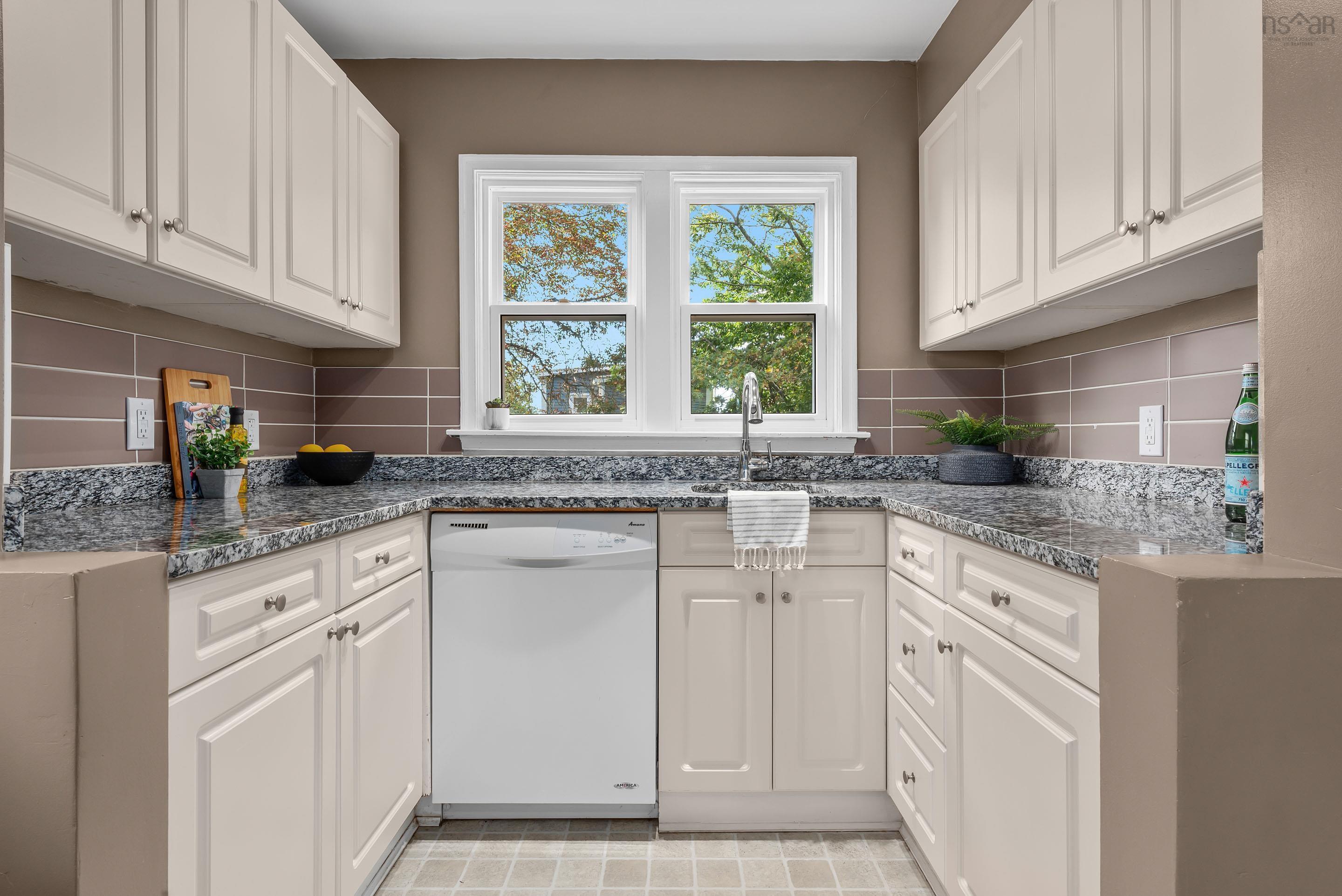 $425,000.00: 15 Hester Street, Dartmouth