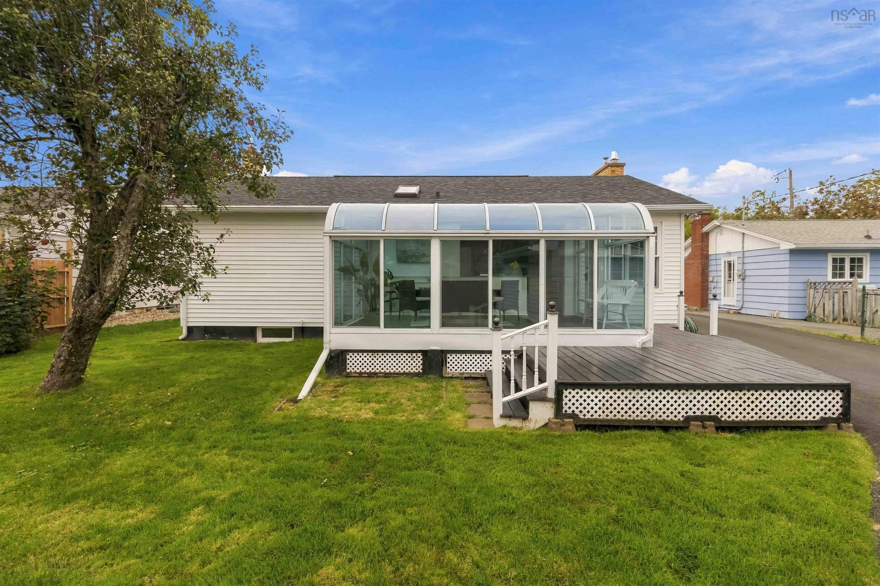 $529,000.00: 49 Belleshire Drive, Sackville