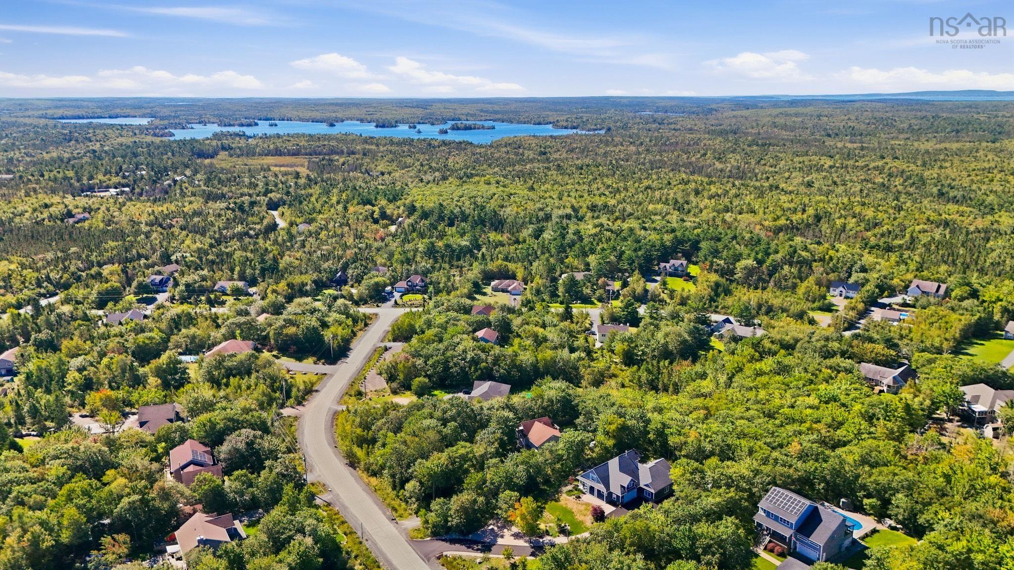 $749,900.00: 615 Birch Bear Run, Lewis Lake