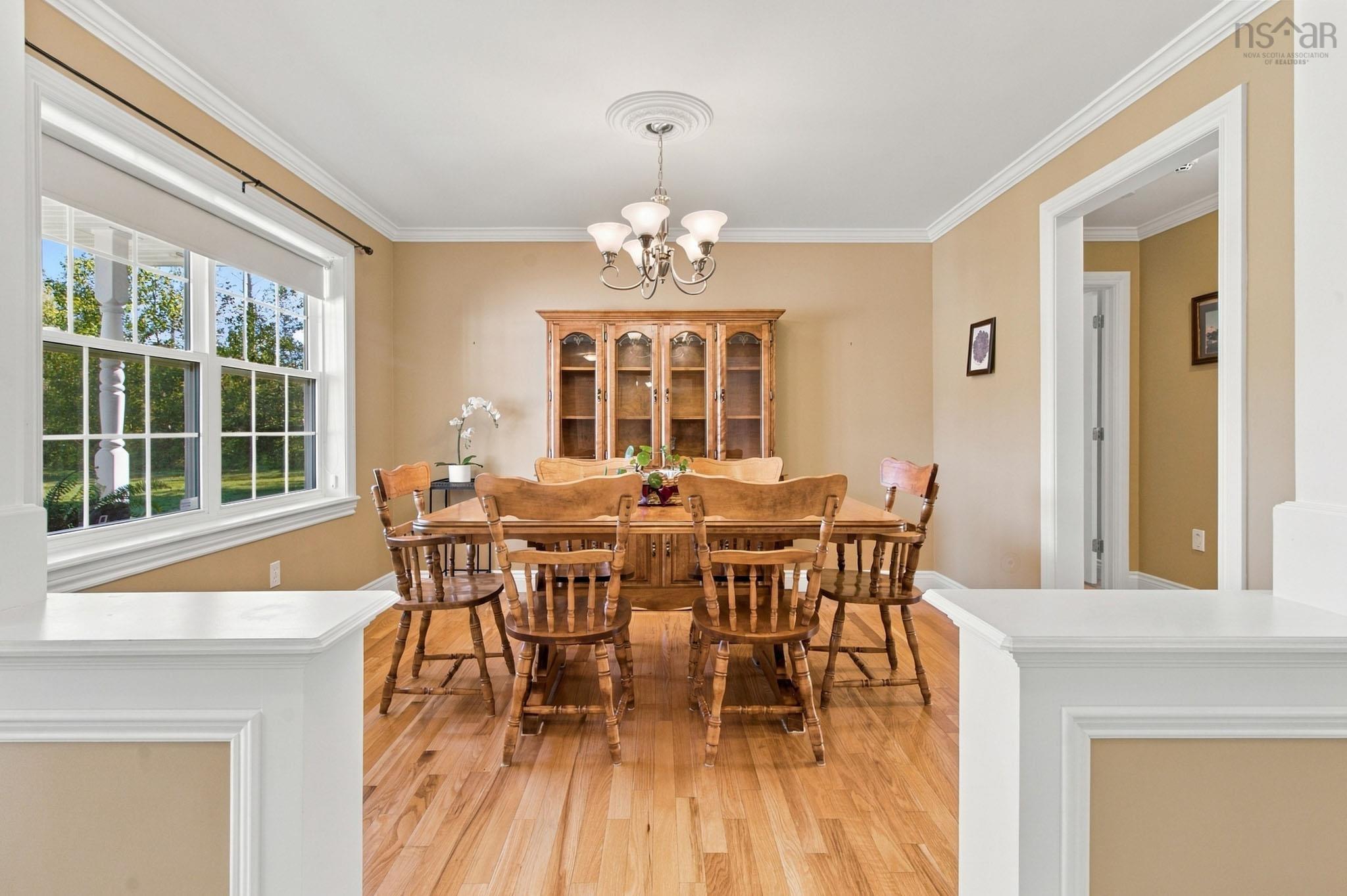 $749,900.00: 615 Birch Bear Run, Lewis Lake