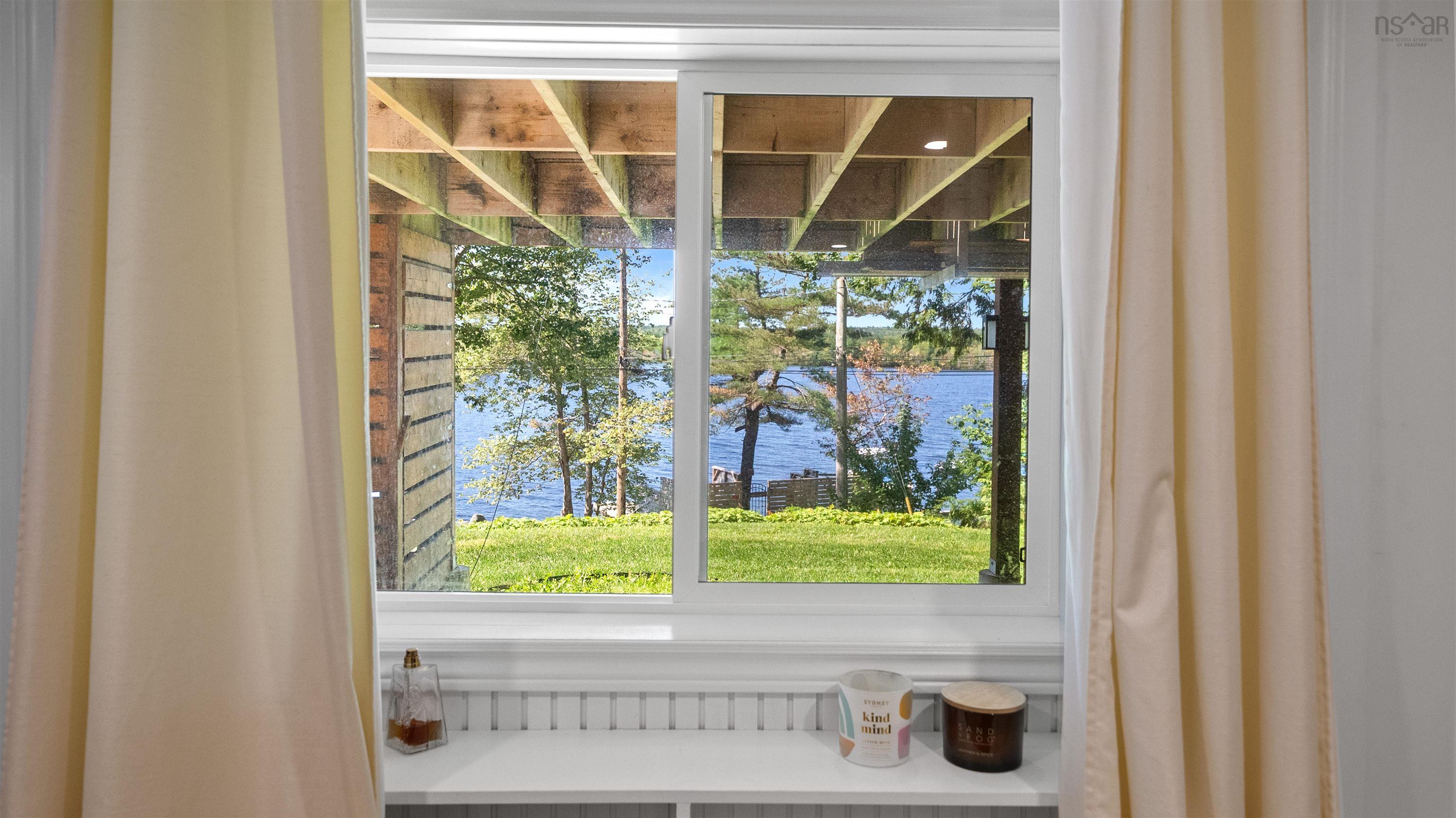 $949,900.00: 1418 Waverley Road, Dartmouth