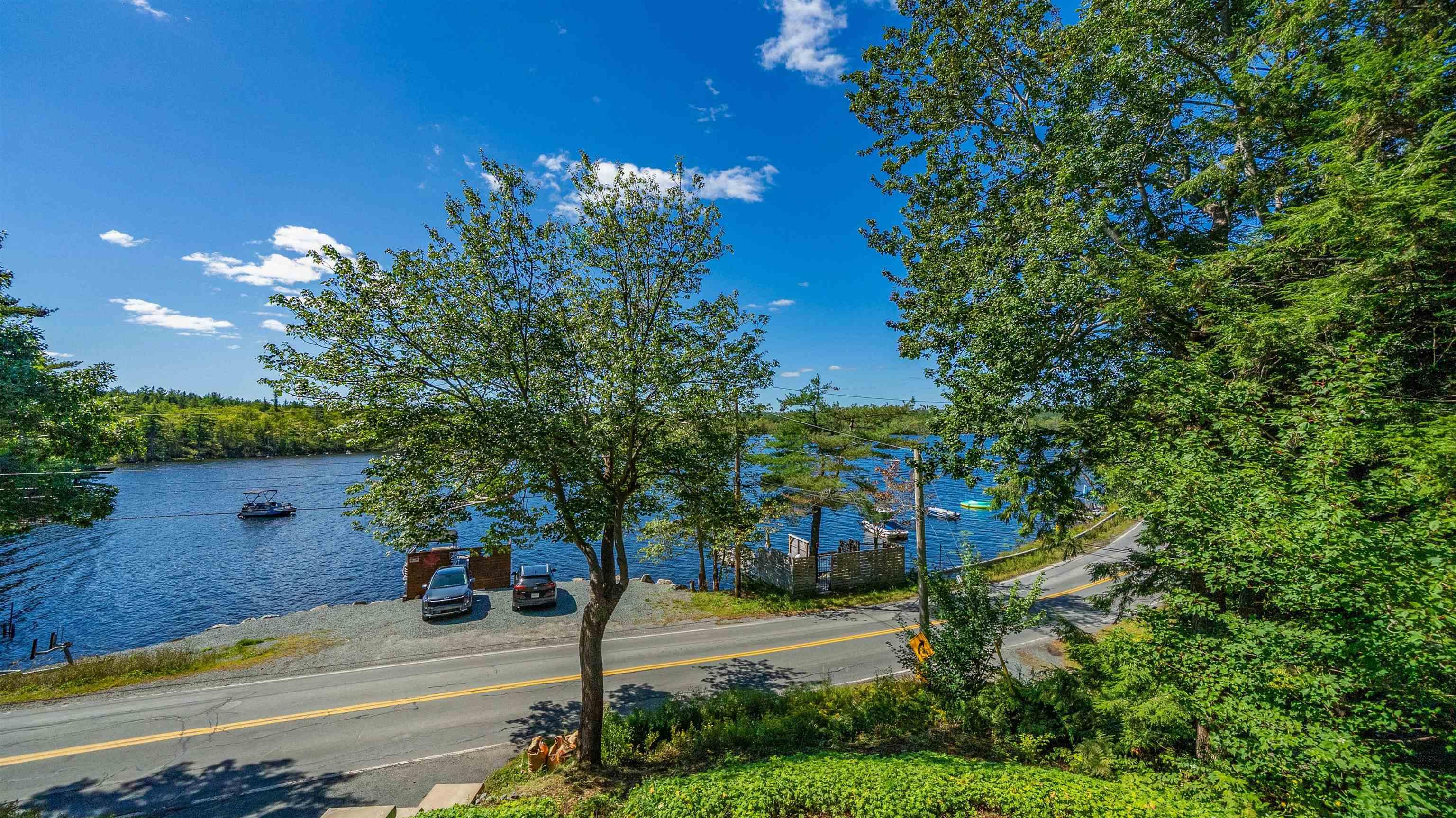 $949,900.00: 1418 Waverley Road, Dartmouth