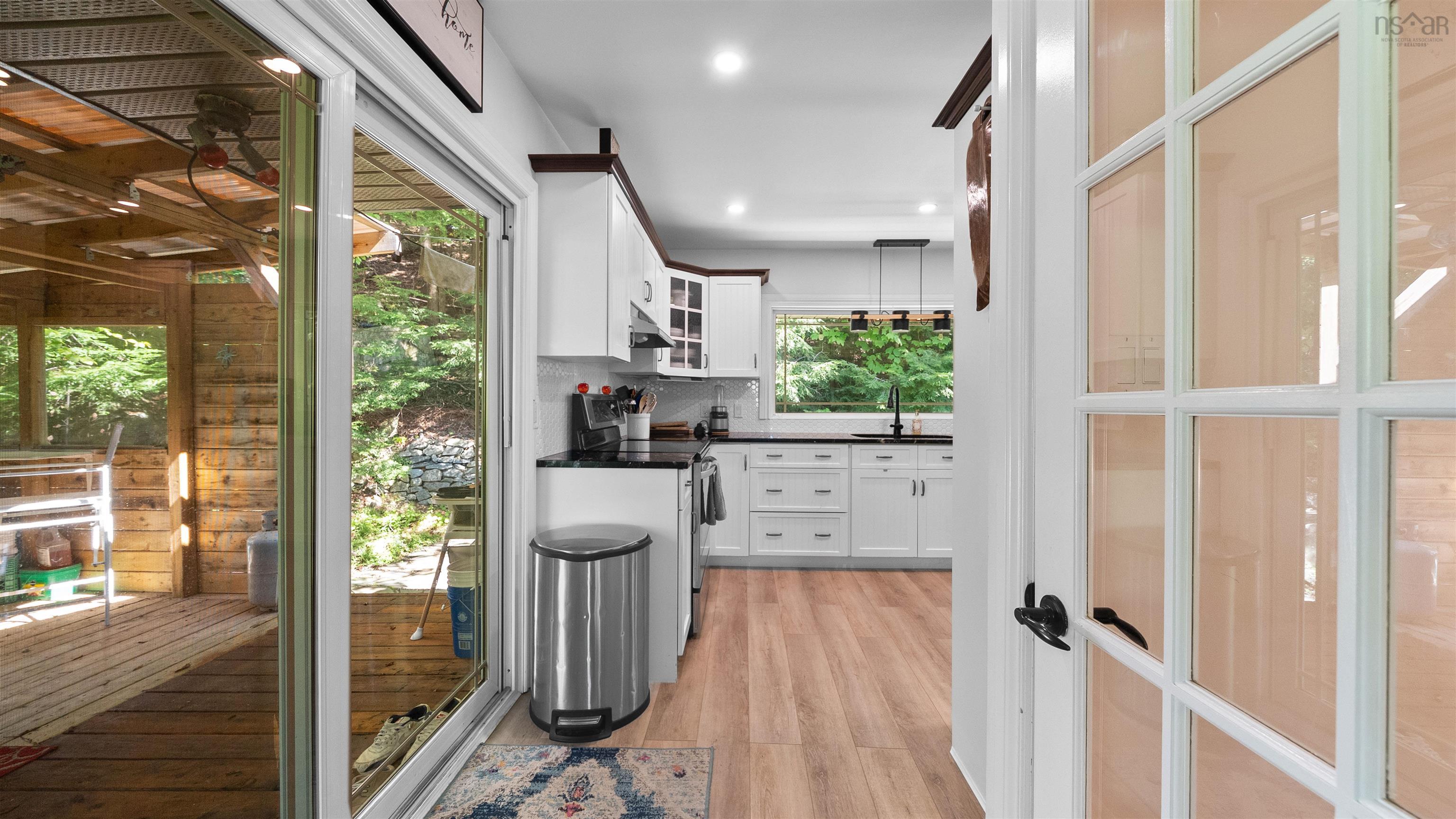 $949,900.00: 1418 Waverley Road, Dartmouth