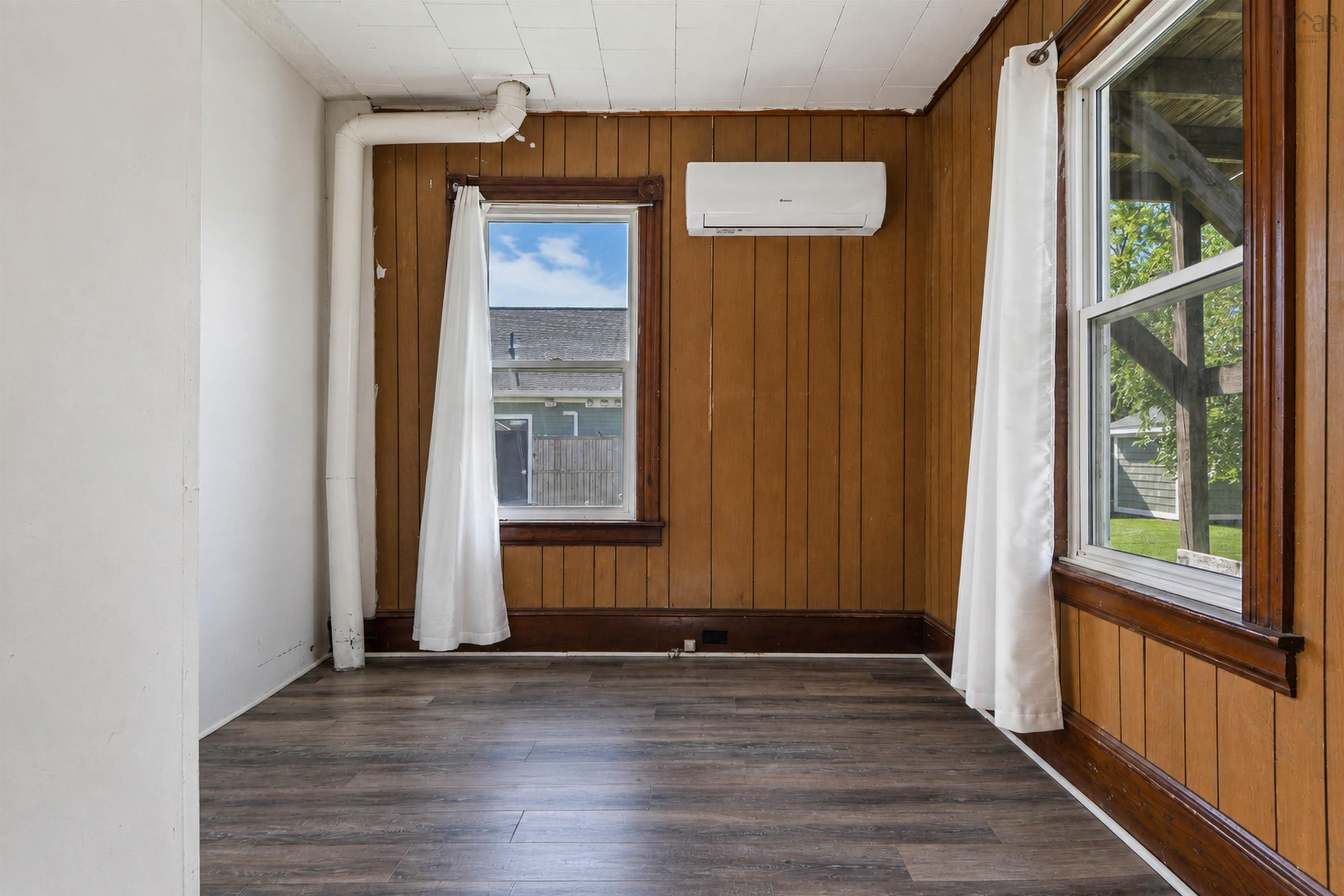 $239,900.00: 569 East River Road, New Glasgow