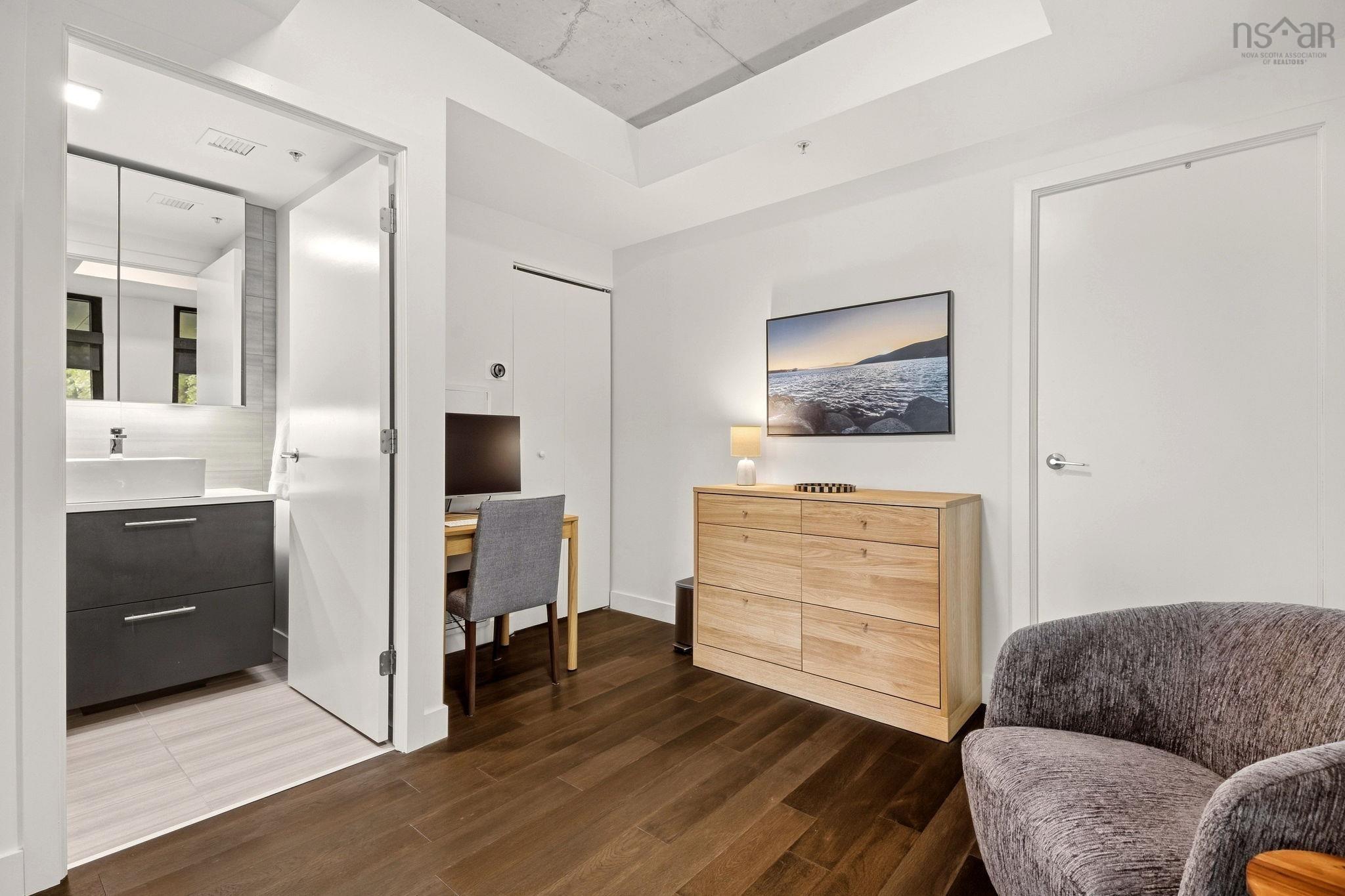 $699,900.00: TH08 1048 Wellington Street, Halifax