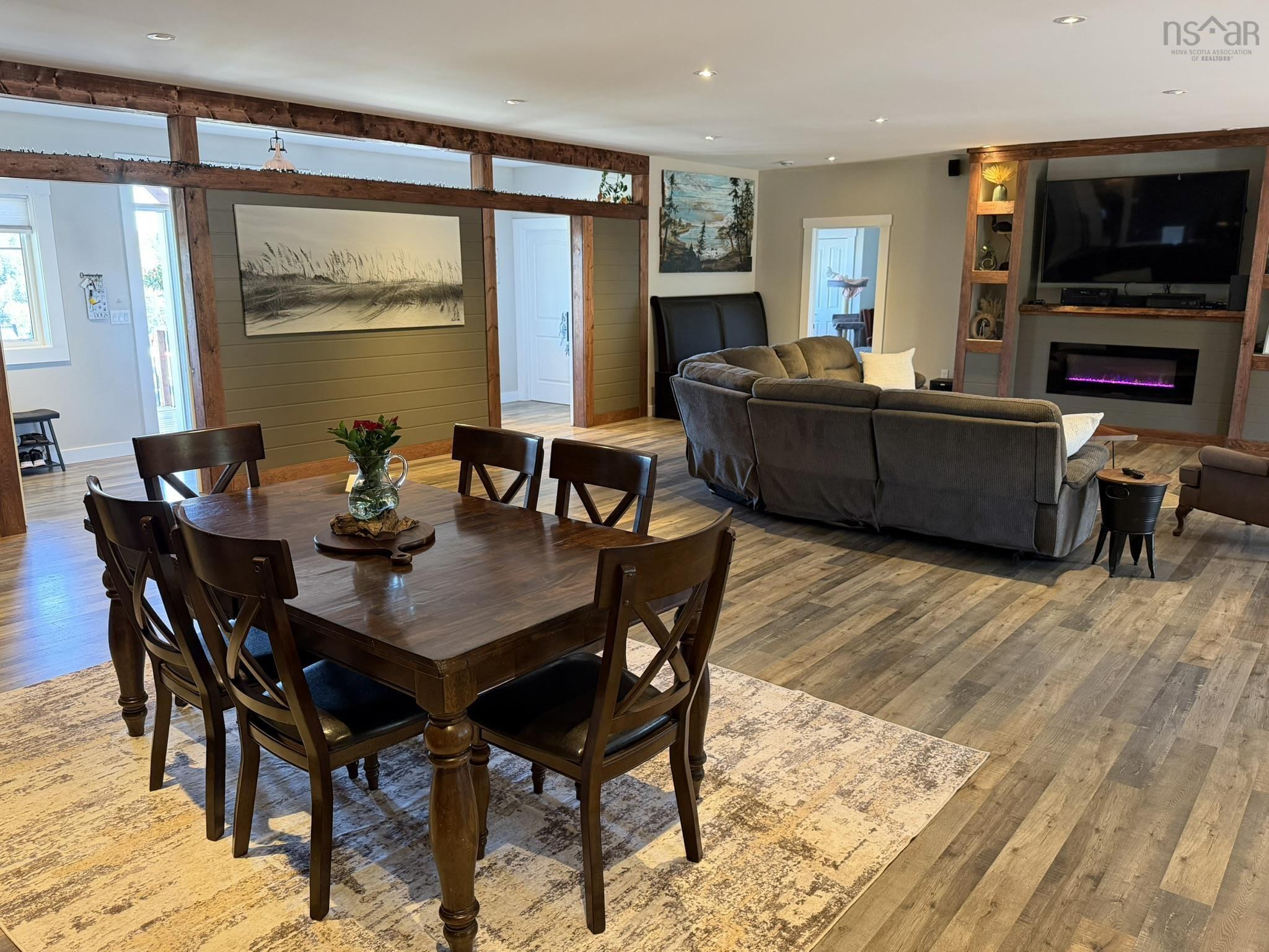 $1,299,000.00: 5645 Highway 7, Head Of Chezzetcook