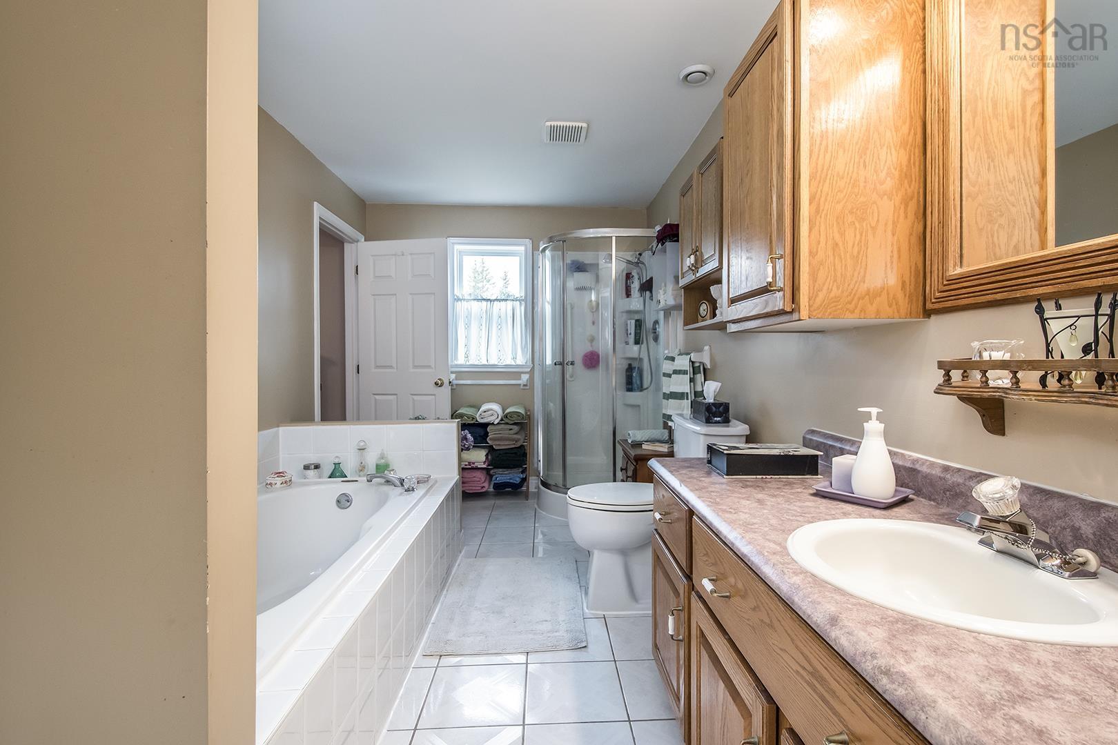 $599,900.00: 109 Lisa Ann Drive, Lawrencetown