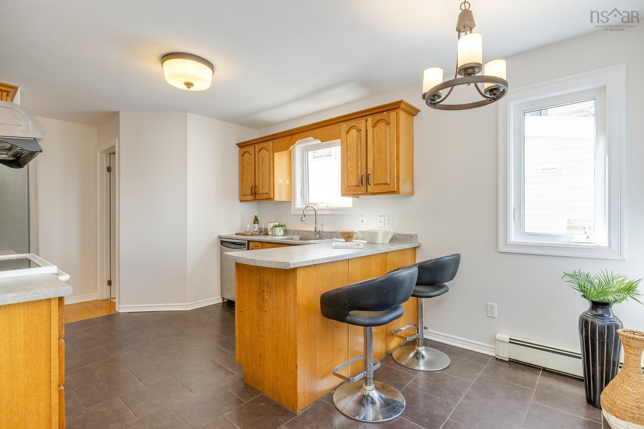 $849,900.00: 6161 Lawrence Street, Halifax