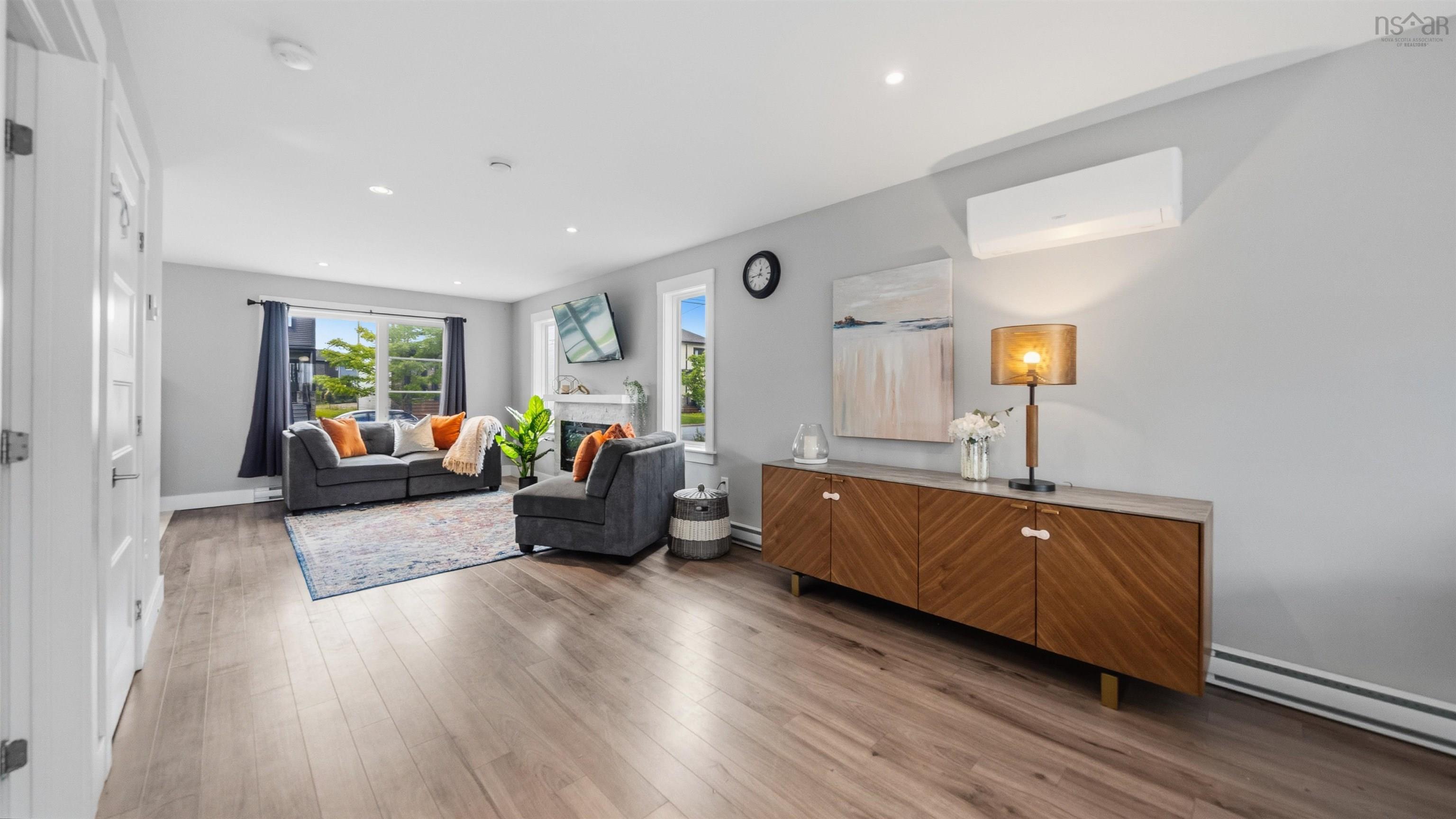 $599,900.00: 196 Titanium Crescent, Spryfield