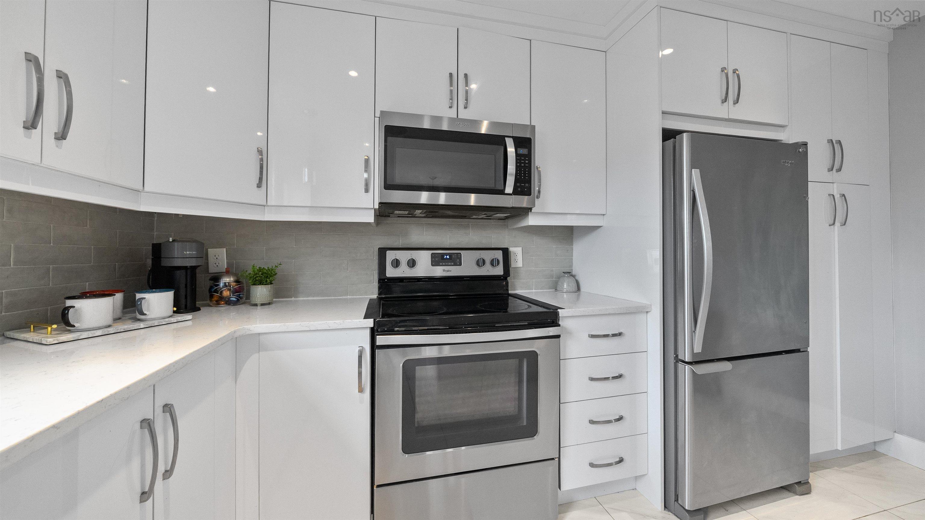 $599,900.00: 196 Titanium Crescent, Spryfield